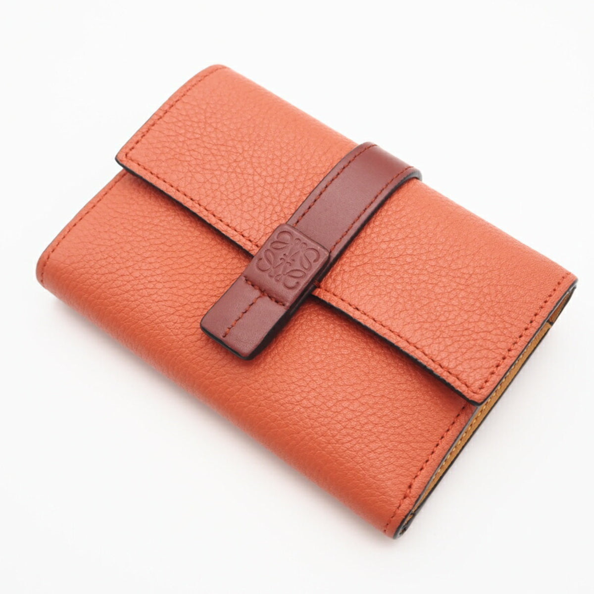 Loewe Orange Leather Wallet (Tri-Fold) (Pre-Owned)
