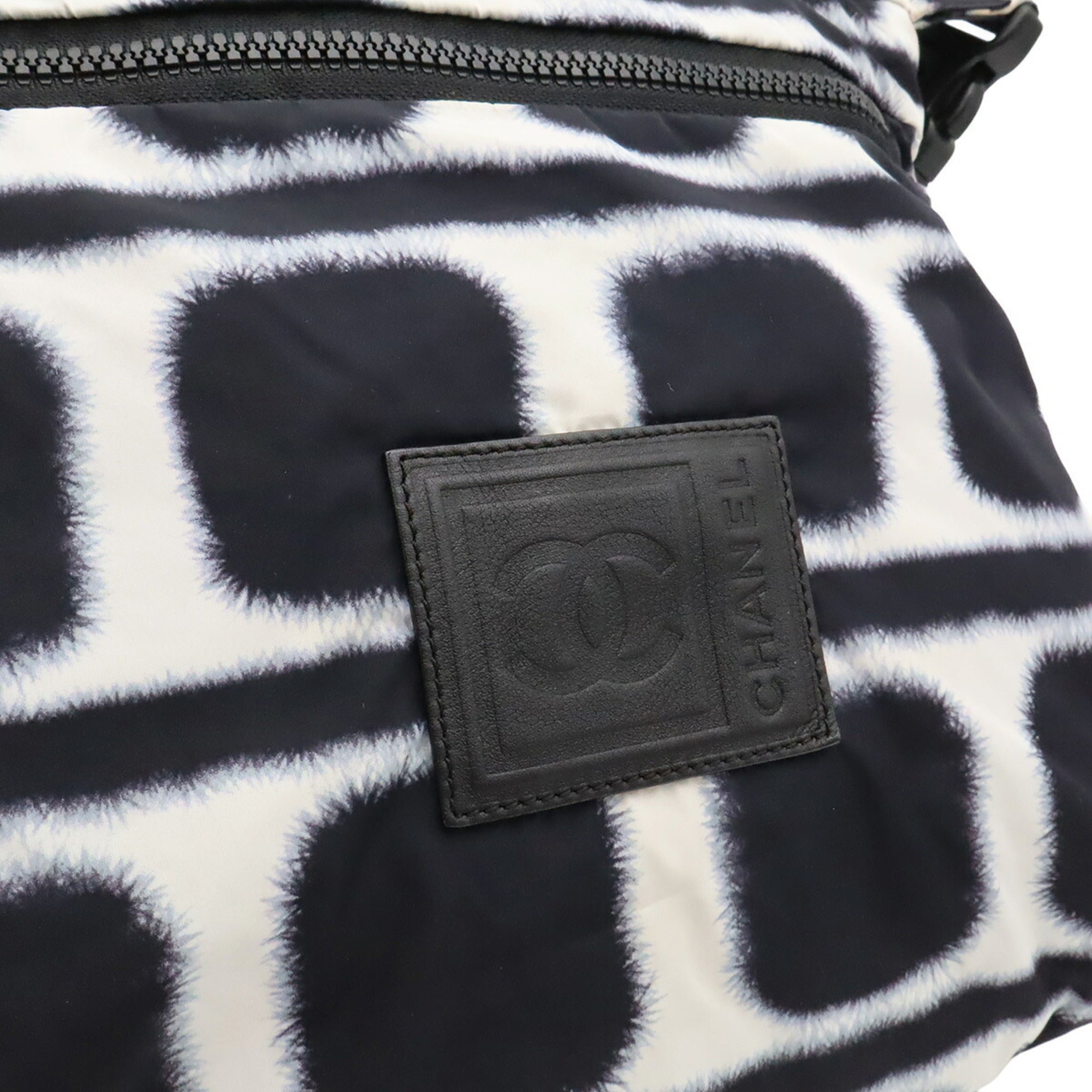 Chanel Sport Black White Nylon Leather Handbag Shoulder Bag (Pre-Owned)