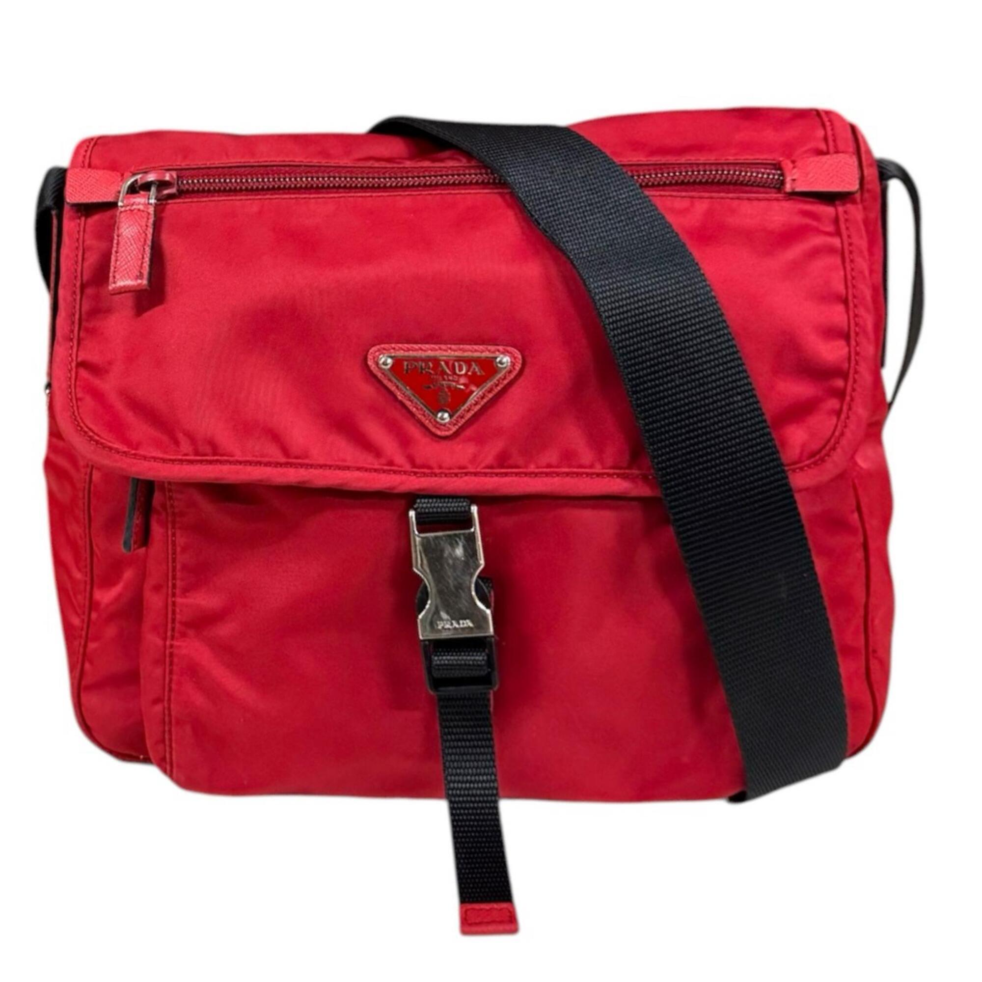 Prada Red Color Nylon Shoulder Bag (Pre-Owned)