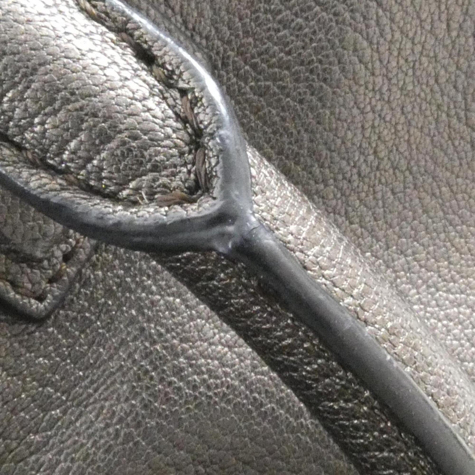 Loewe Silver Leather Handbag (Pre-Owned)