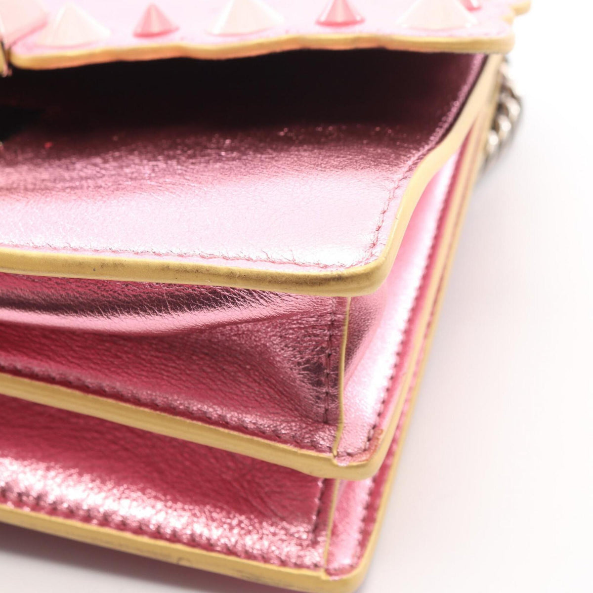 Fendi Pink Leather Handbag Shoulder Bag (Pre-Owned)