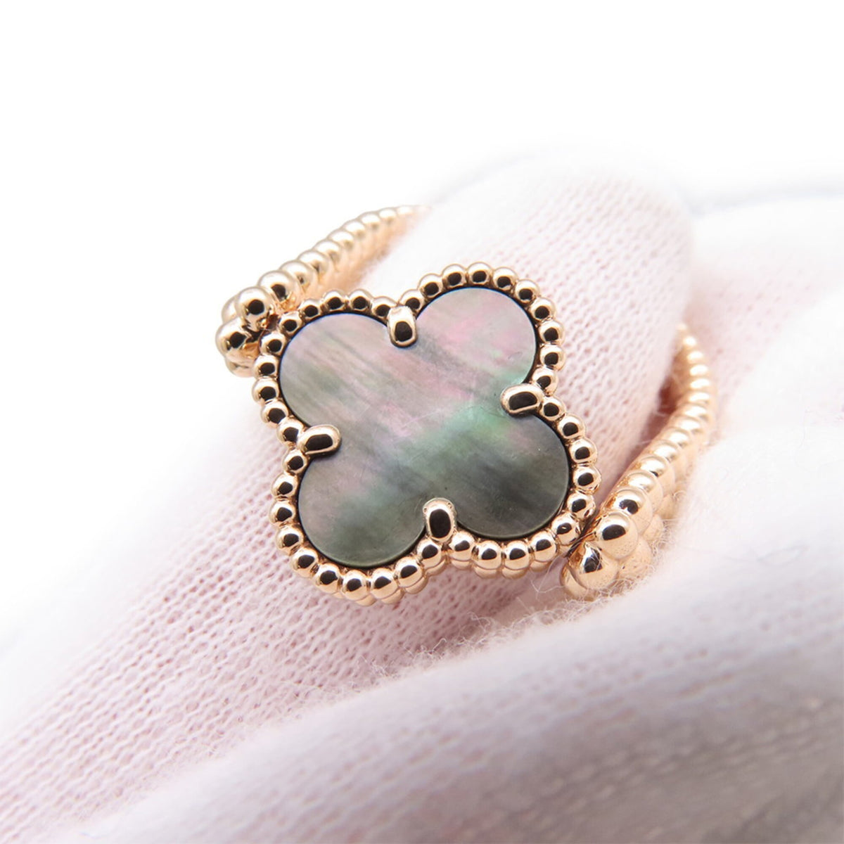 Van Cleef & Arpels Pink Gold Gray Pink Gold (18K) Band Ring (Pre-Owned)