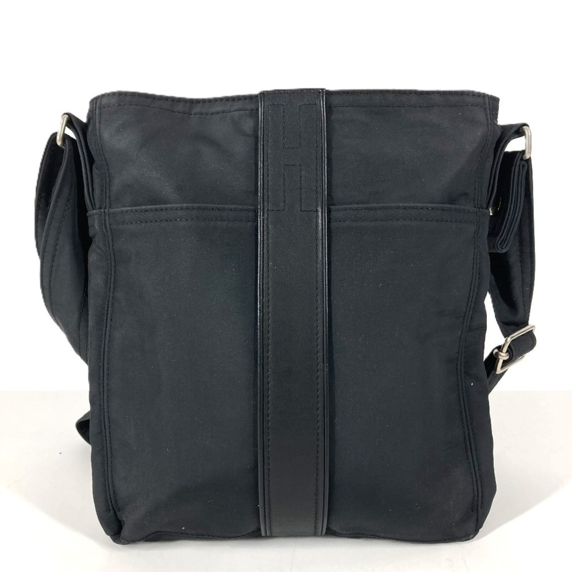 Hermes Black Nylon Pochette Shoulder Bag (Pre-Owned)