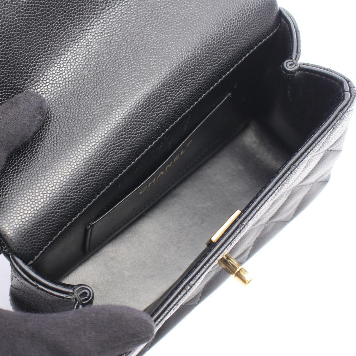Chanel Black Grained Calfskin Handbag Shoulder Bag (Pre-Owned)