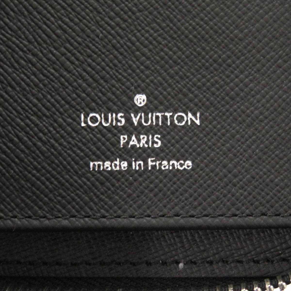 Louis Vuitton Noir Epi Leather Long Wallet (Bi-Fold) (Pre-Owned)