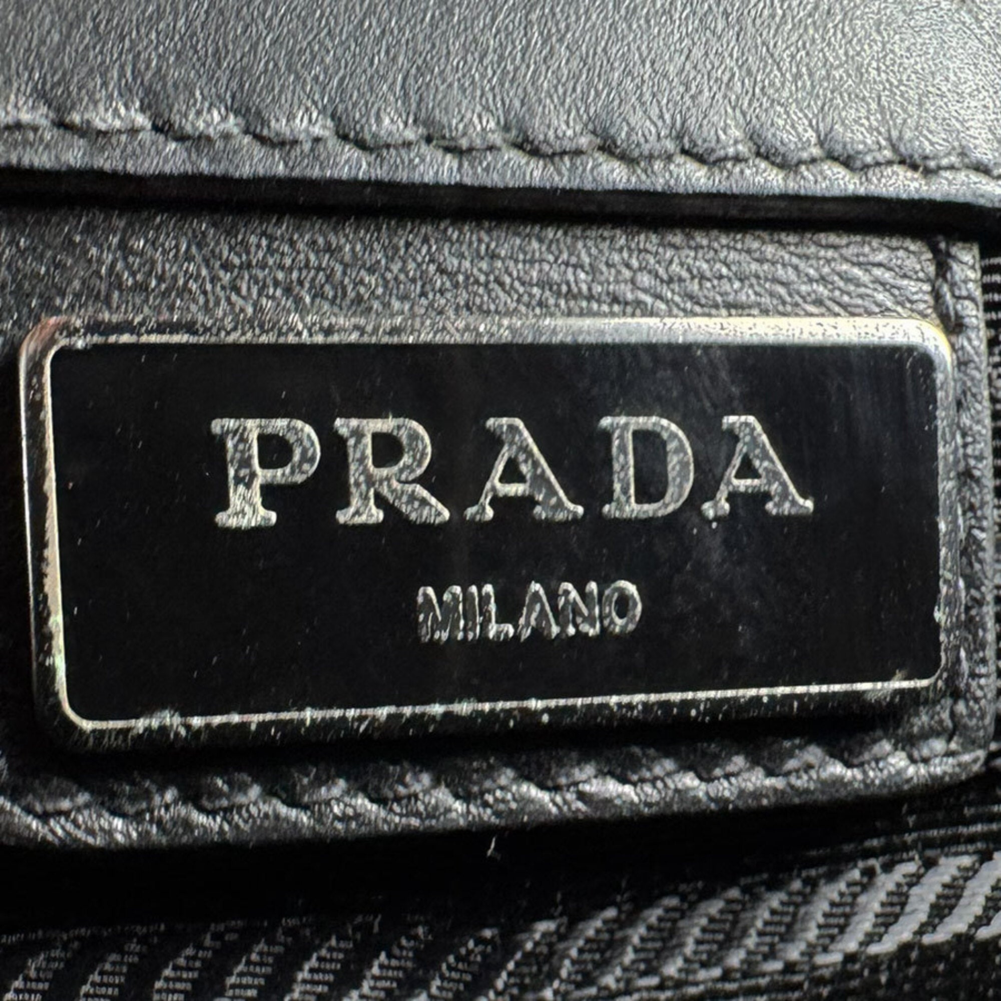 Prada Black Leather Shoulder Bag (Pre-Owned)