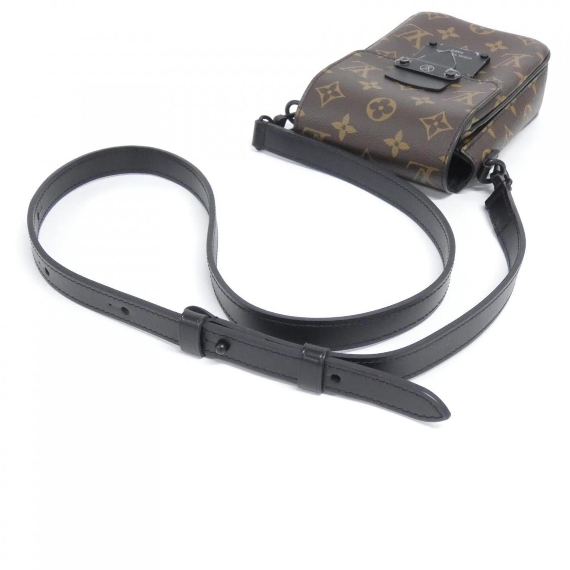 Louis Vuitton Brown Coated Canvas Shoulder Bag (Pre-Owned)