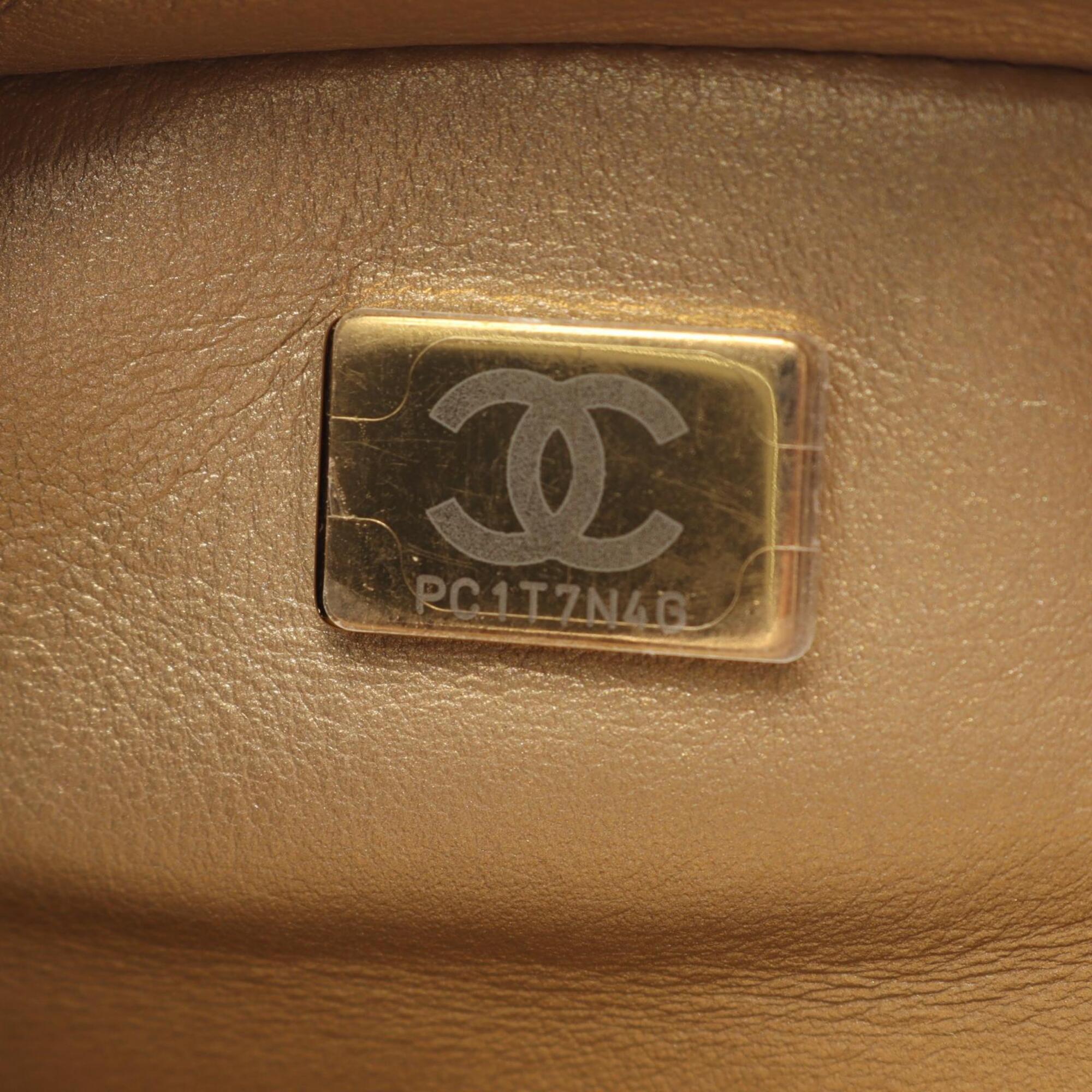 Chanel Black Leather Backpack Handbag (Pre-Owned)
