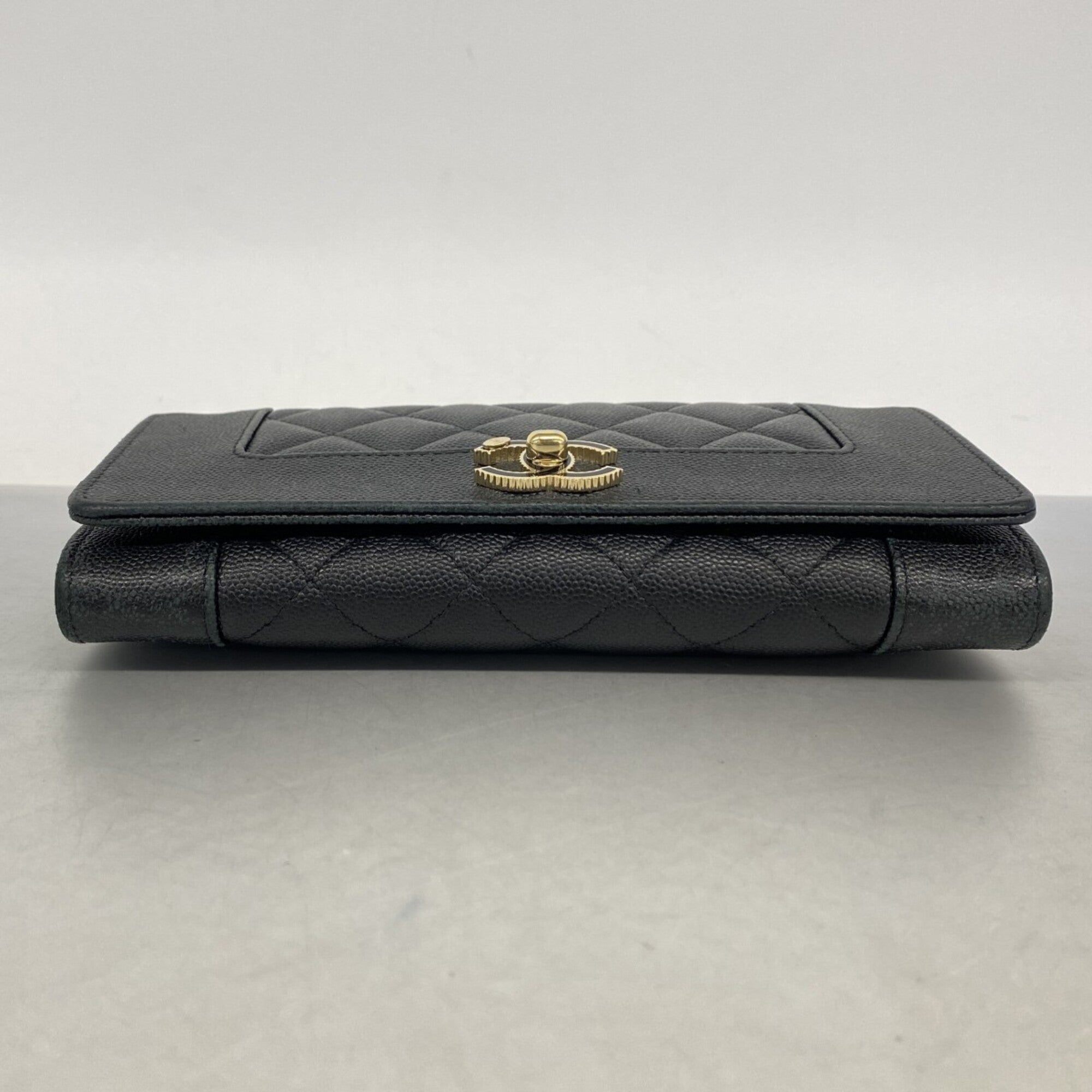 Chanel Black Grained Calfskin Long Wallet (Bi-Fold) (Pre-Owned)