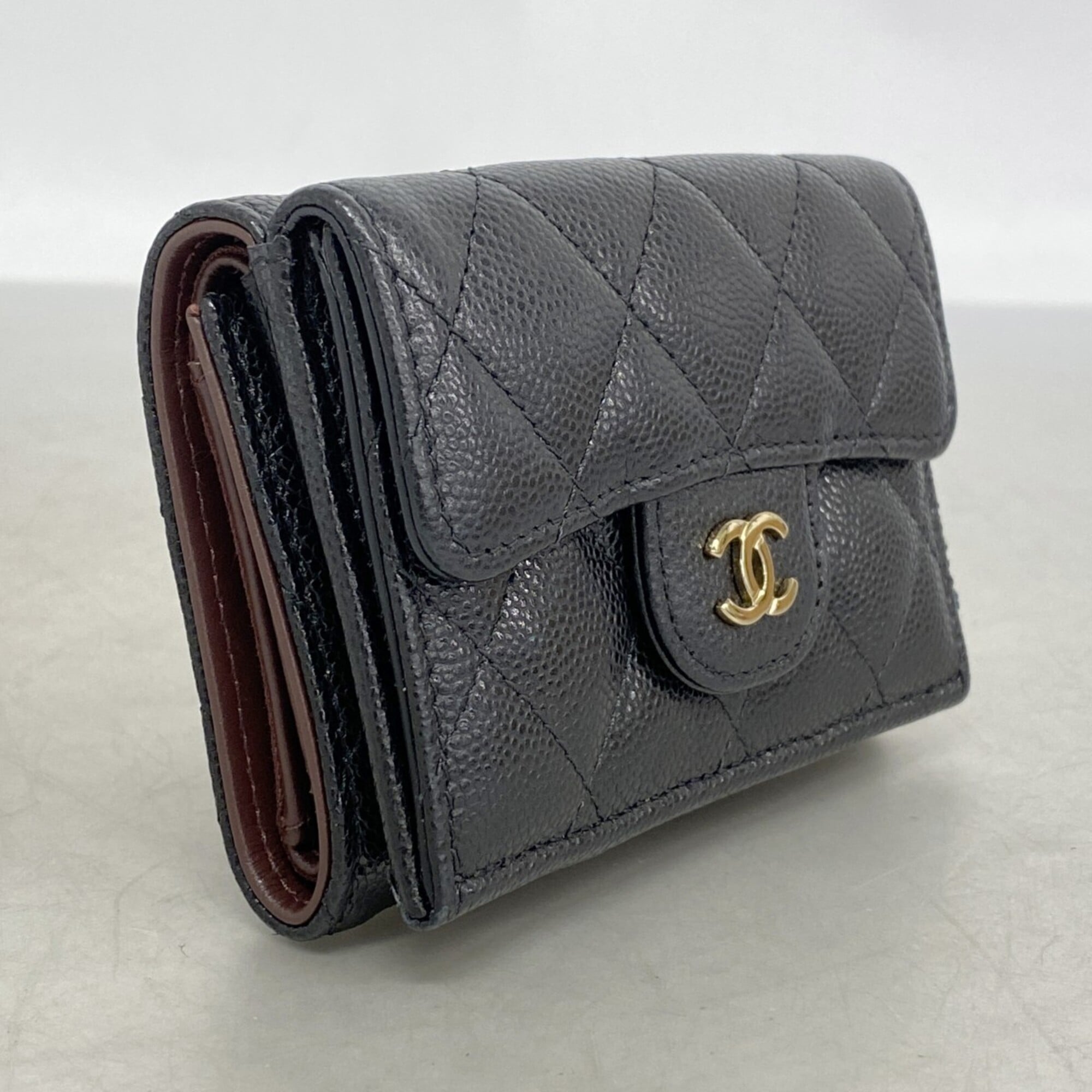 Chanel Black Grained Calfskin Wallet (Tri-Fold) (Pre-Owned)