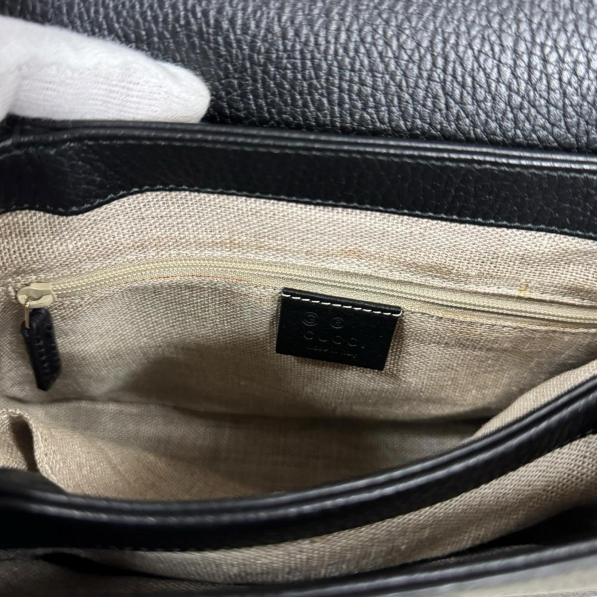 Gucci Black Leather Shoulder Bag (Pre-Owned)