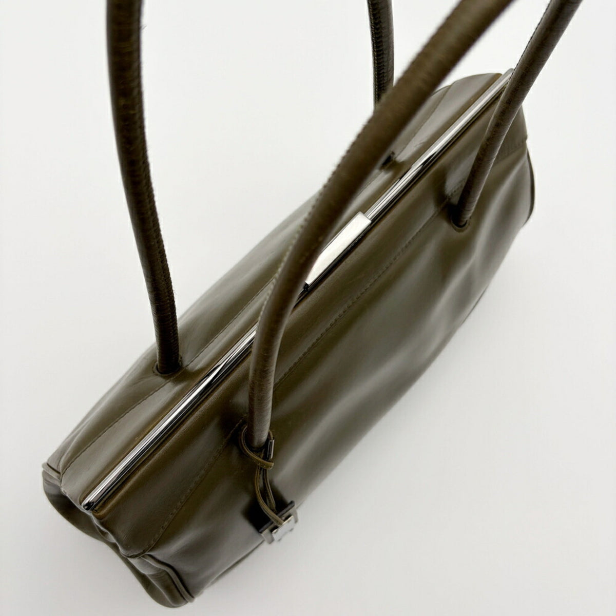 Gucci Green Khaki Olive Leather Handbag (Pre-Owned)