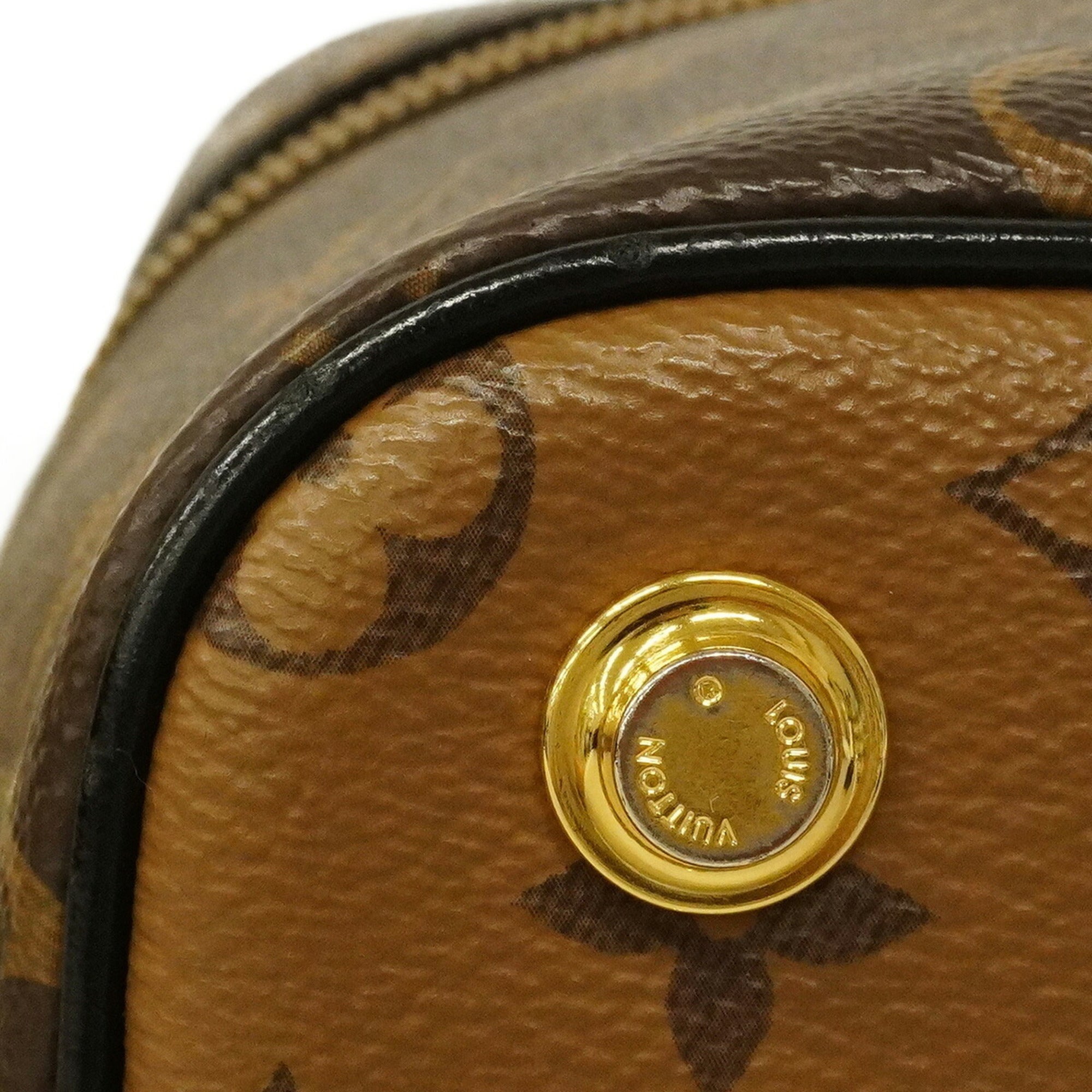 Louis Vuitton Brown Handbag (Pre-Owned)