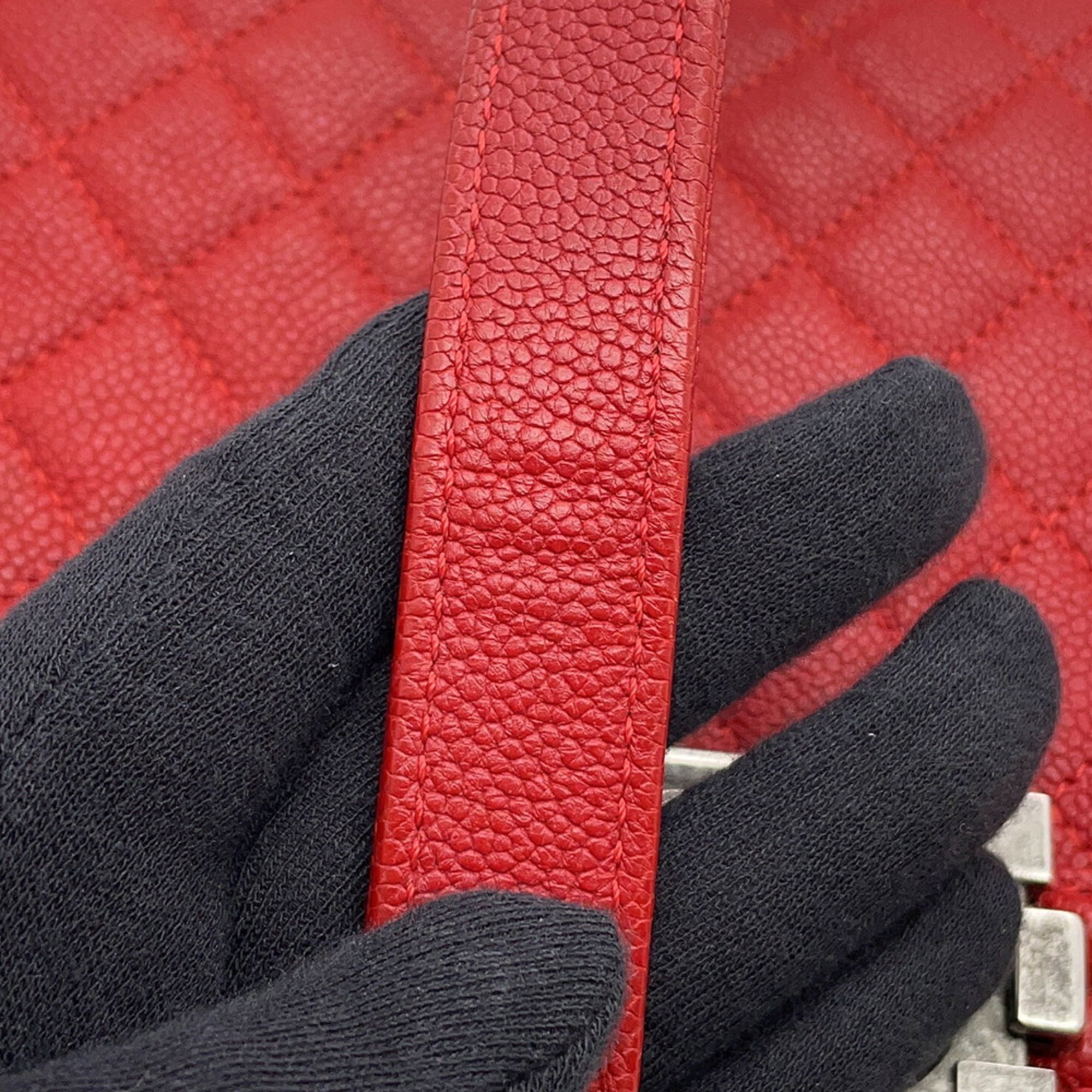 Chanel Matelasse Red Color Grained Calfskin Shoulder Bag (Pre-Owned)