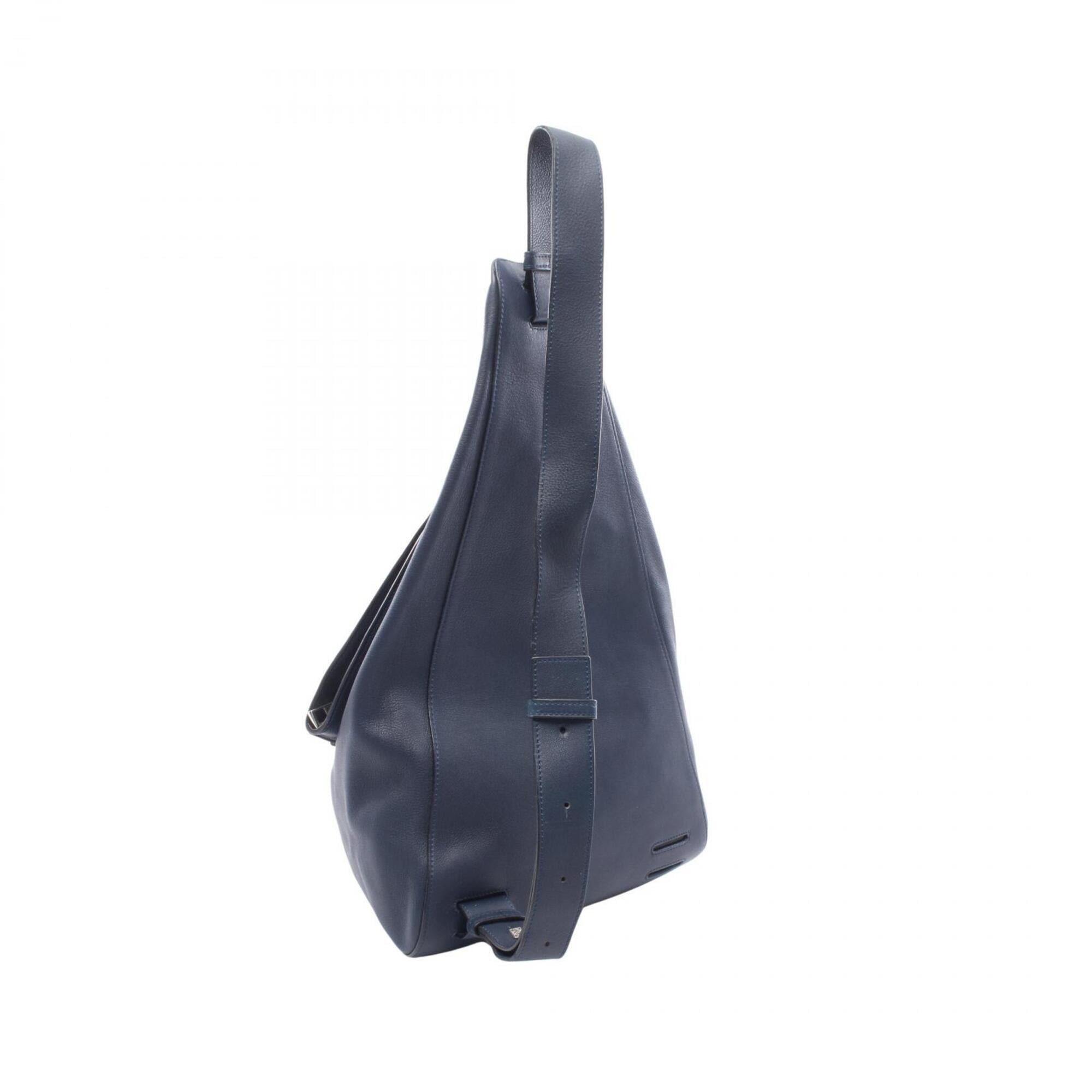 Loewe Navy Leather Fanny Pack Handbag (Pre-Owned)