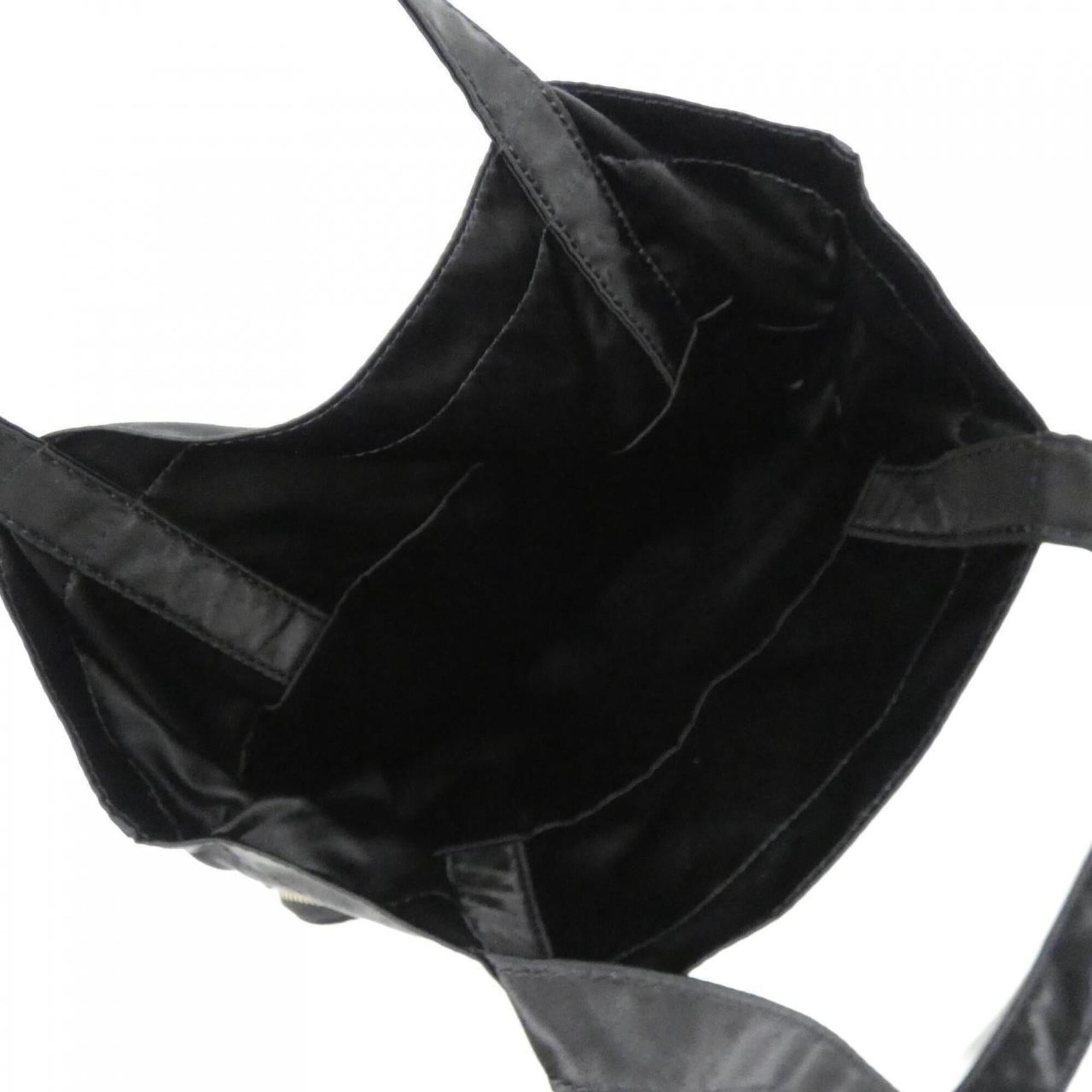 Chanel Black Nylon Handbag (Pre-Owned)