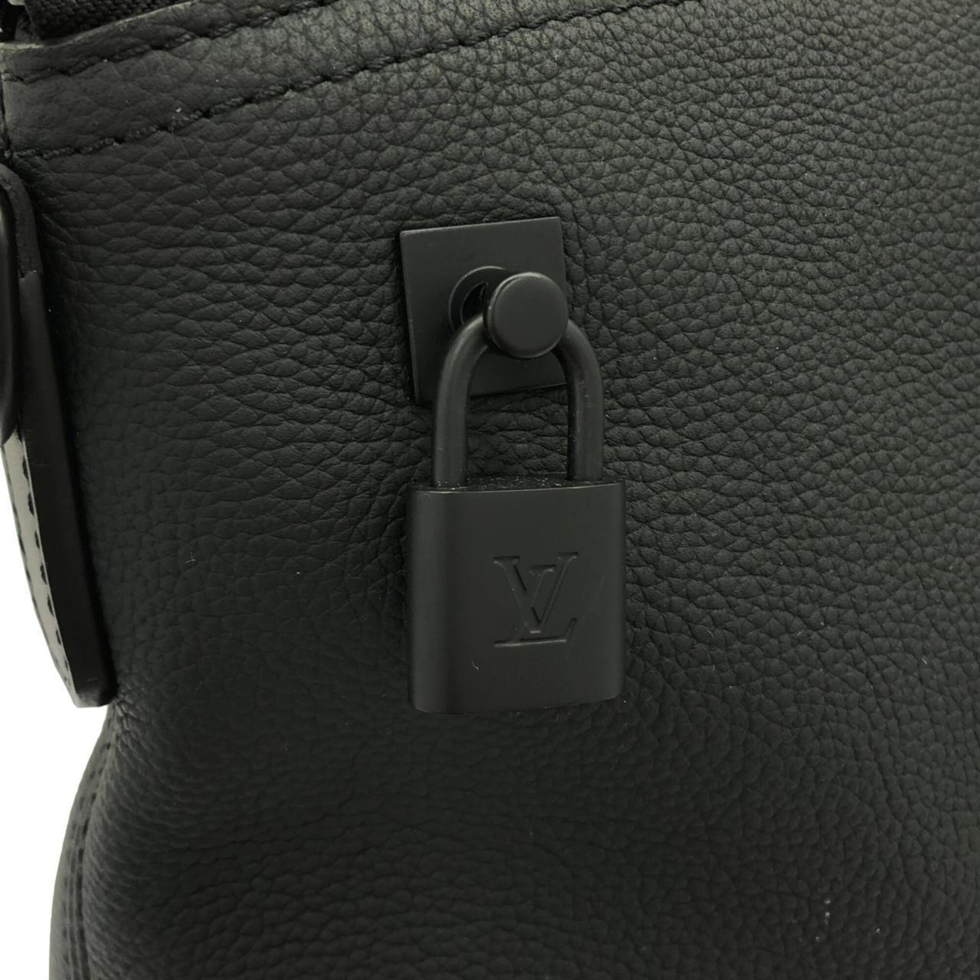 Louis Vuitton Black Leather Handbag (Pre-Owned)