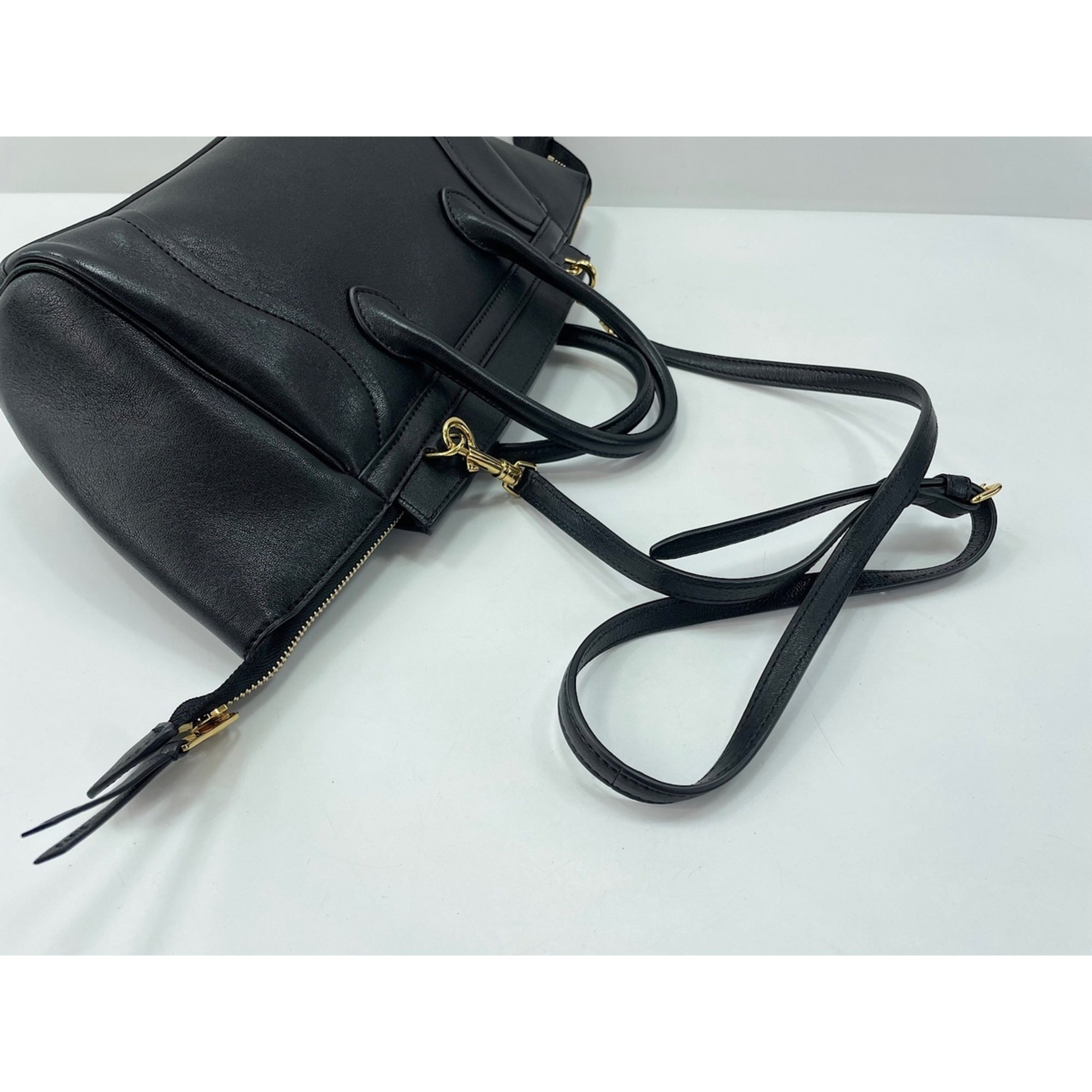 Celine Luggage Black Shoulder Bag (Pre-Owned)