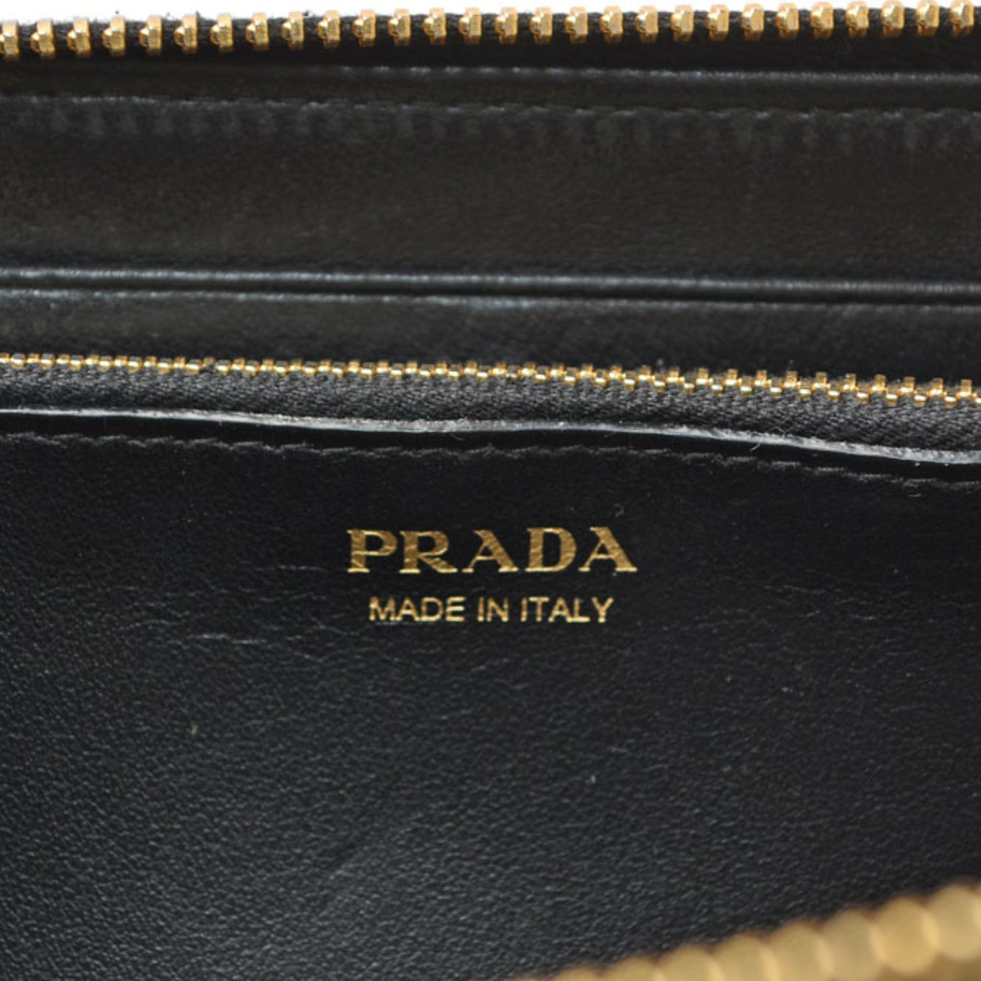 Prada Black Vitello Move Leather Coin Purse/Coin Case (Pre-Owned)