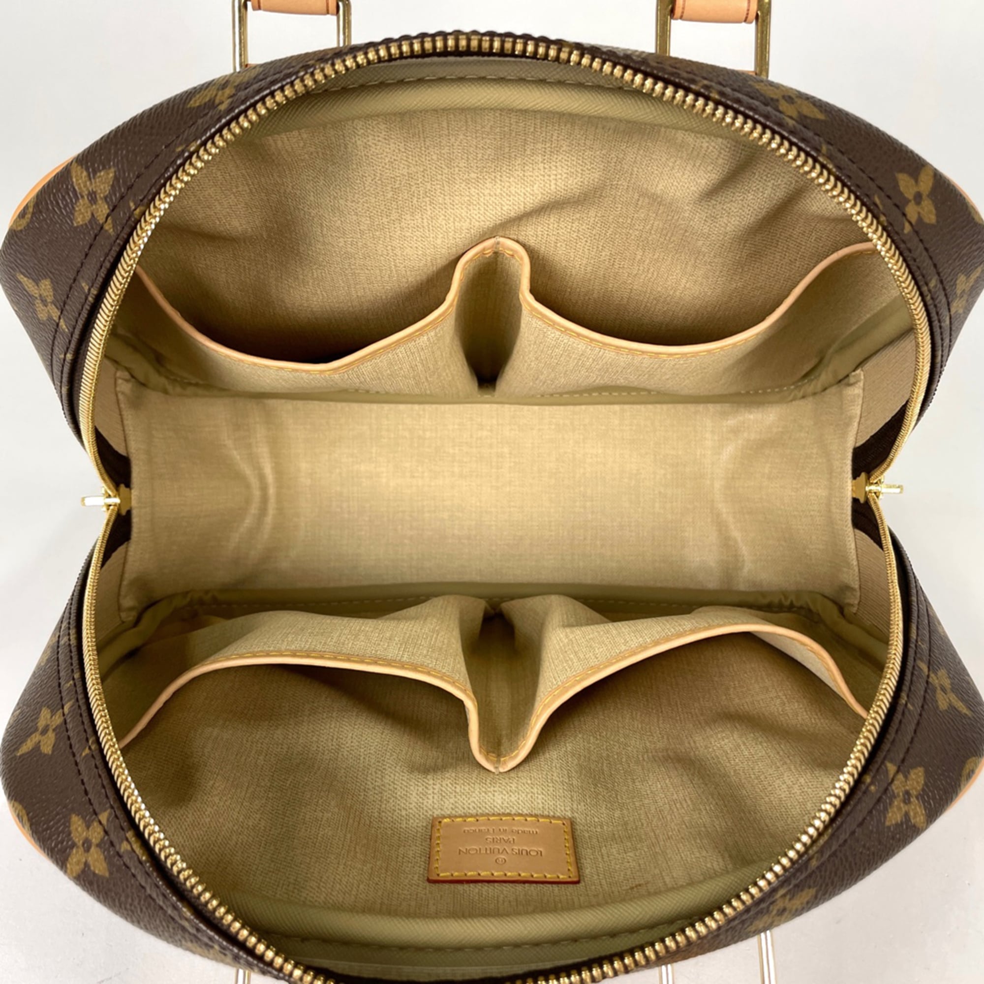 Louis Vuitton Brown Monogram Handbag (Pre-Owned)