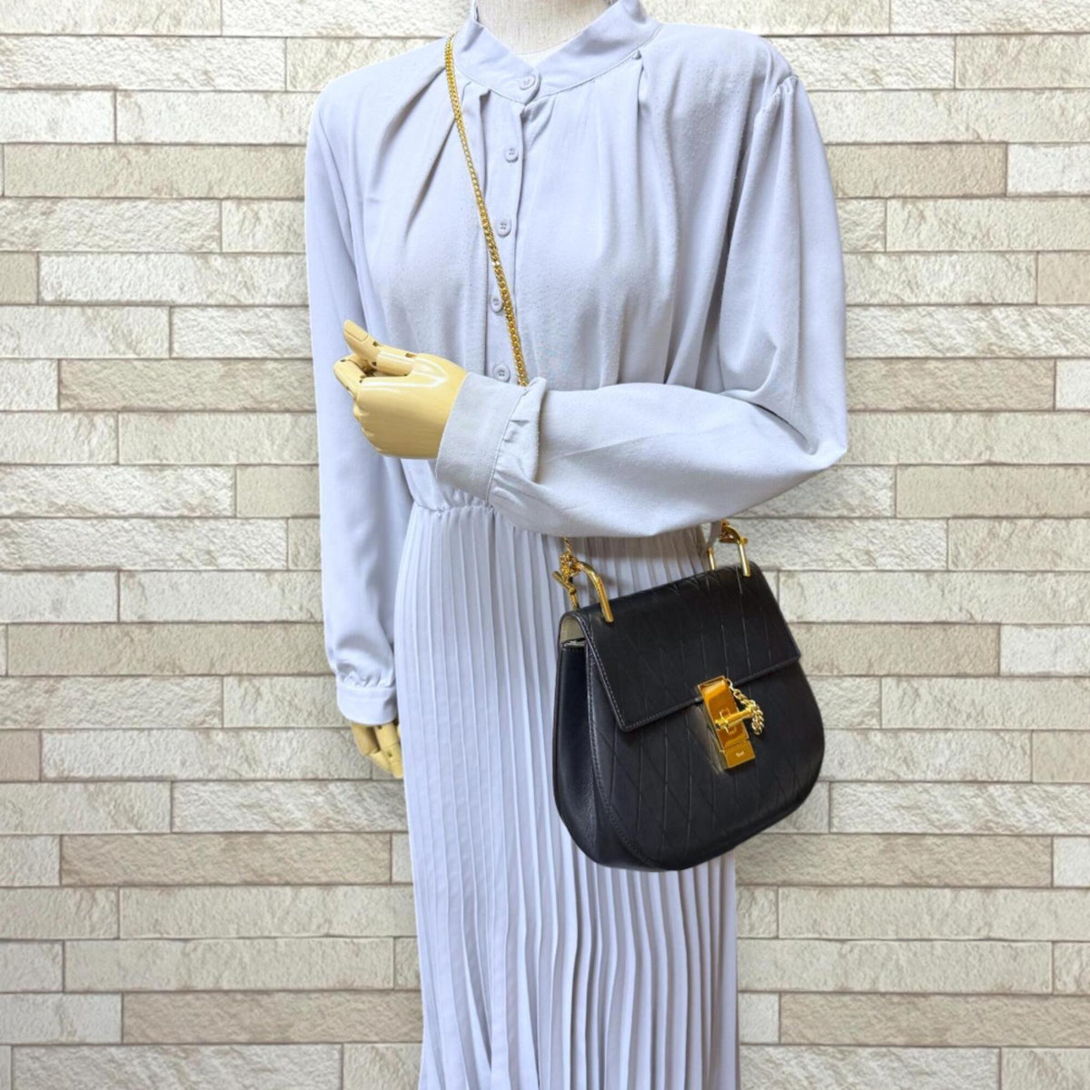 Chloé Black Leather Suede Shoulder Bag (Pre-Owned)