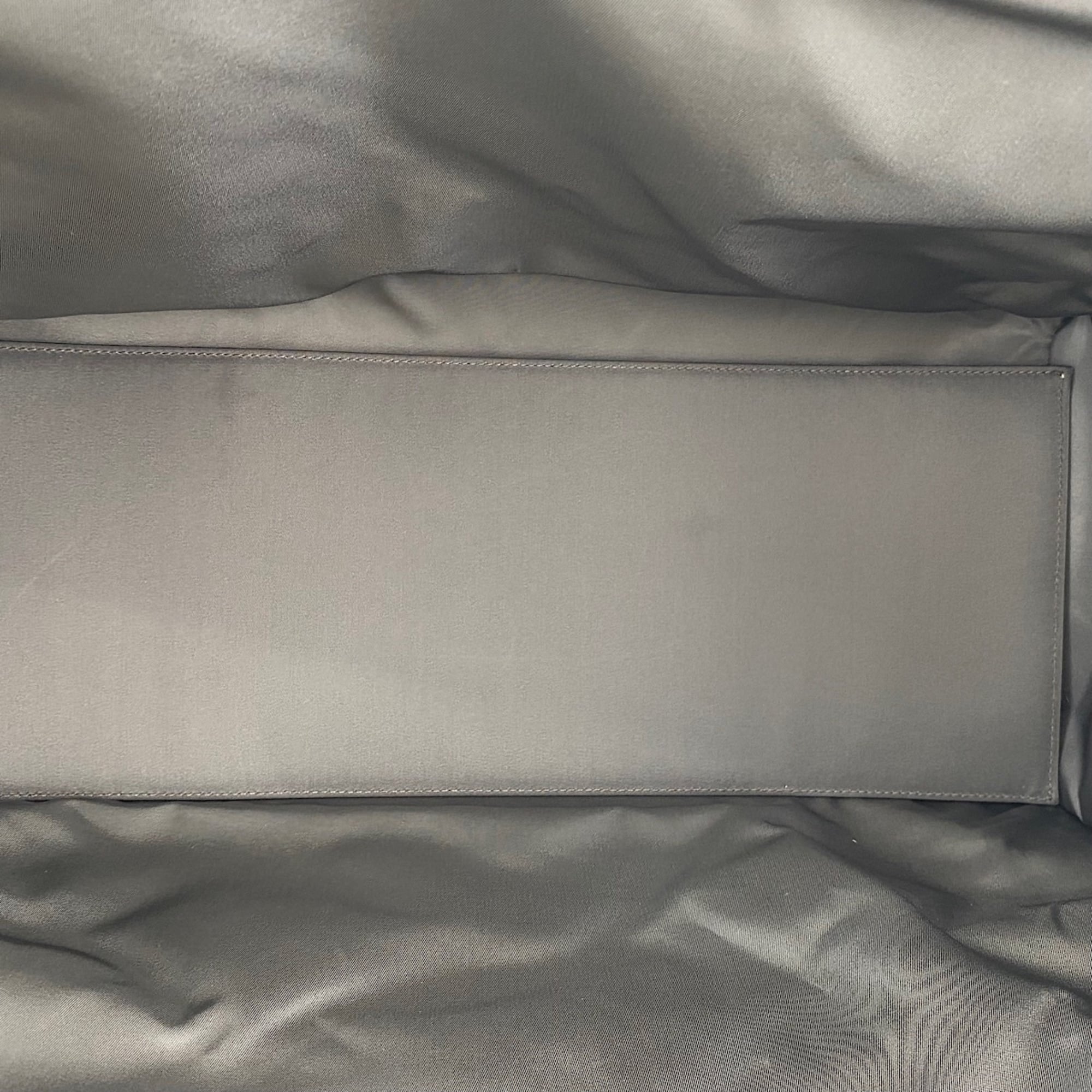 Gucci Gray Handbag Shoulder Bag (Pre-Owned)