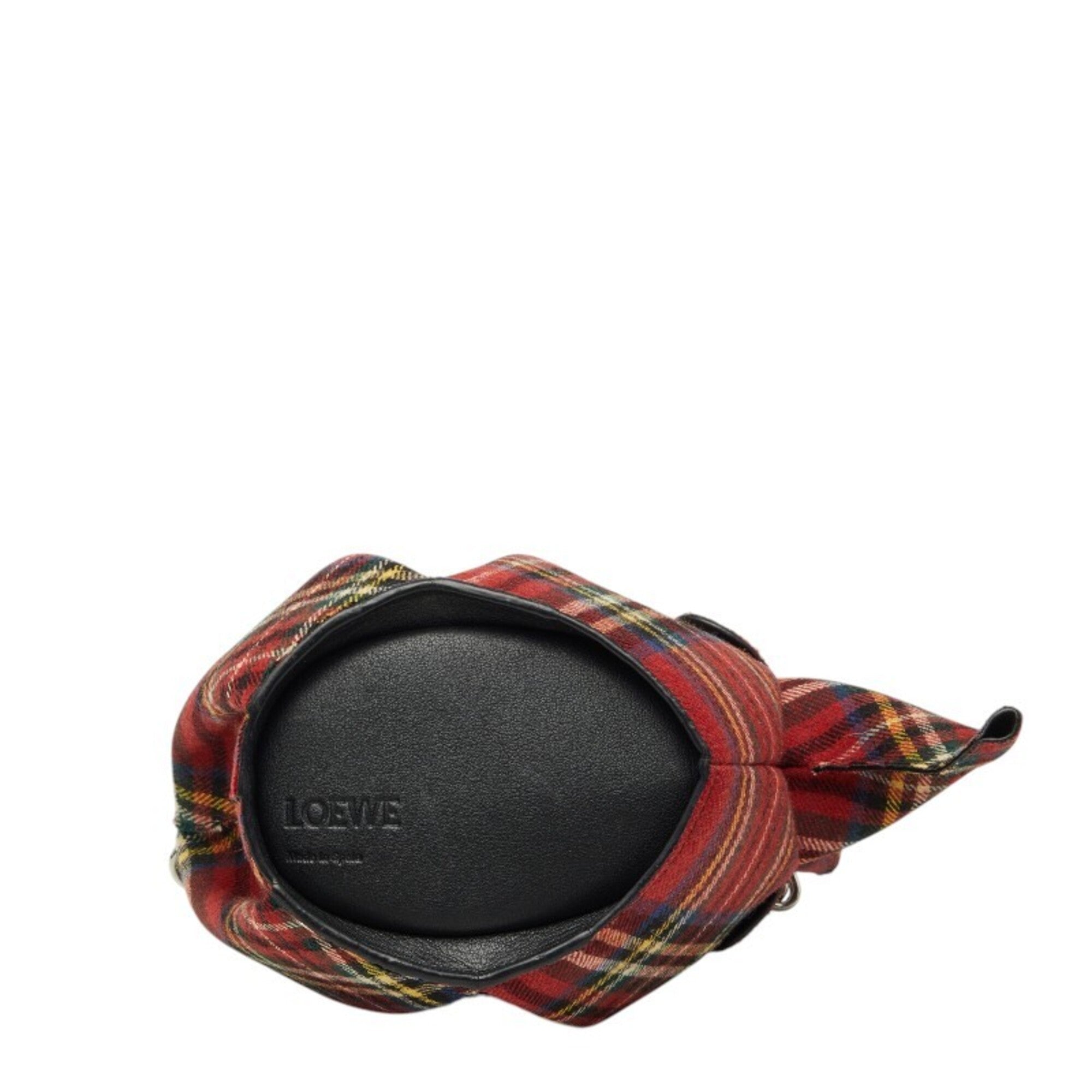 Loewe Multi-Color Red Color Wool Shoulder Bag (Pre-Owned)
