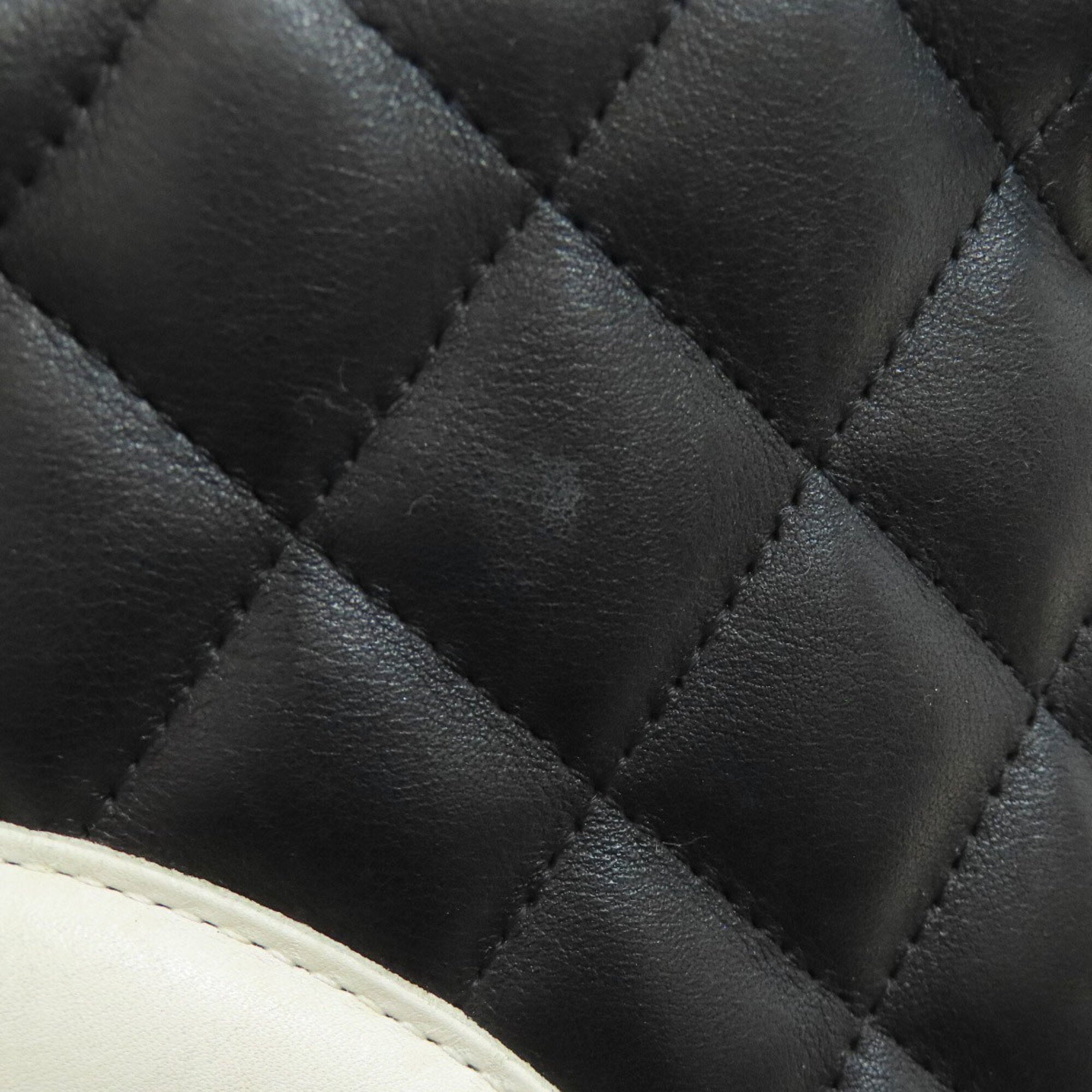 Chanel Black Tote Bag (Pre-Owned)