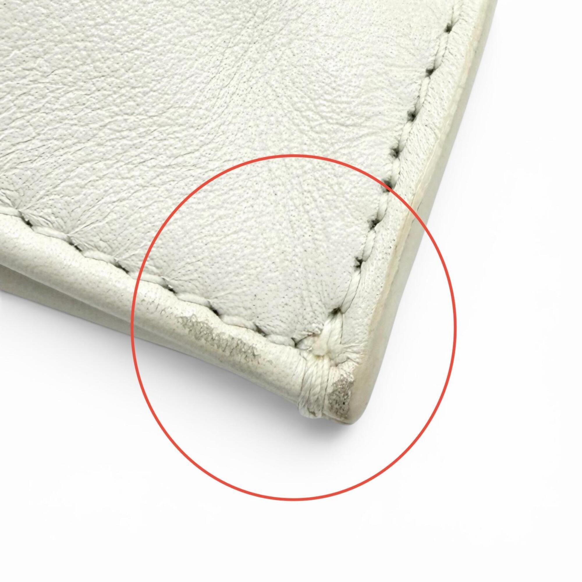 Bottega Veneta White Leather Handbag (Pre-Owned)
