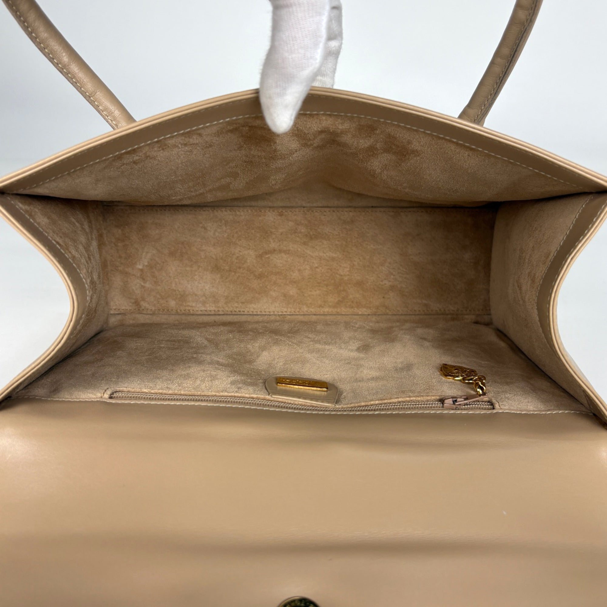 Gucci Beige Leather Handbag (Pre-Owned)