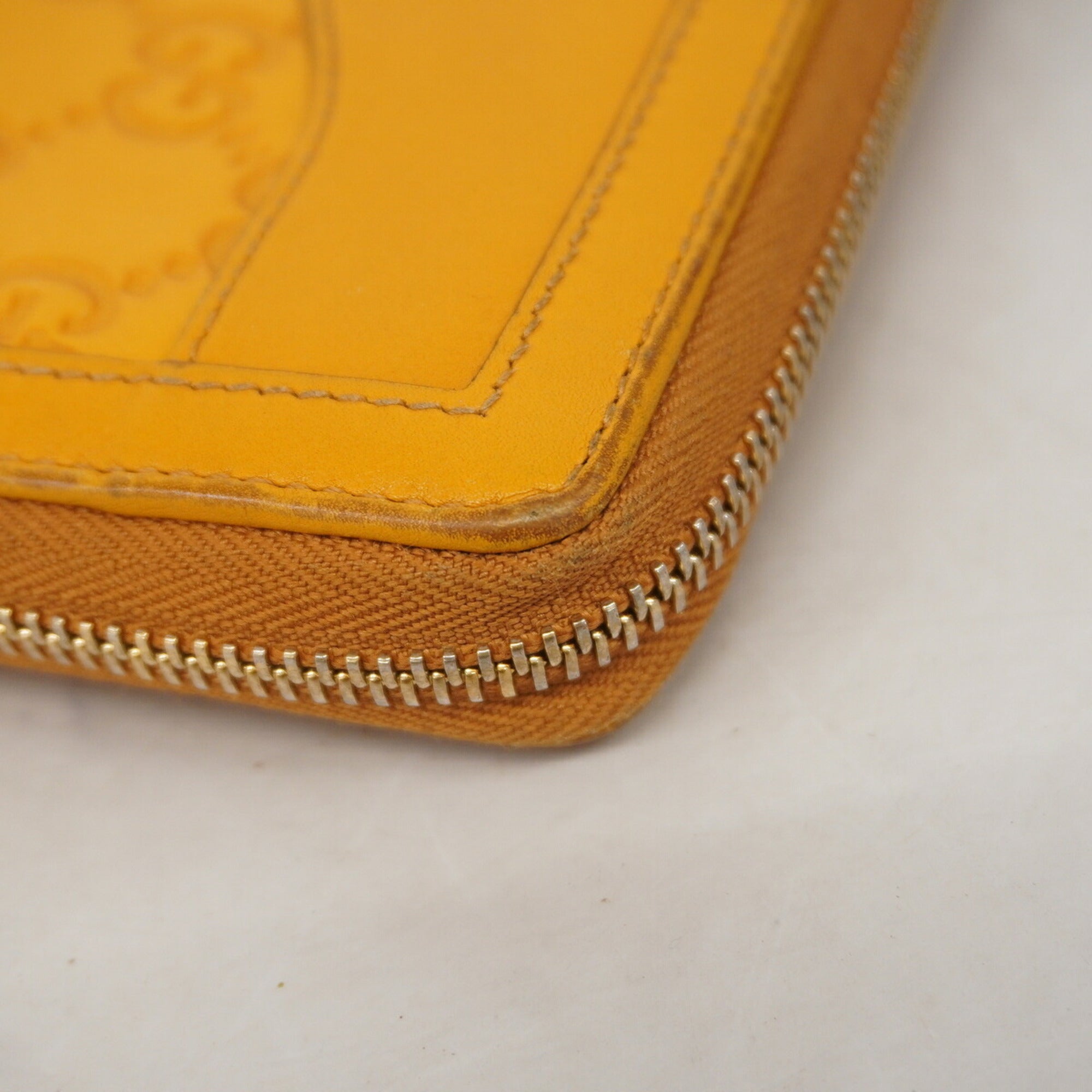 Gucci Yellow Leather Long Wallet (Bi-Fold) (Pre-Owned)