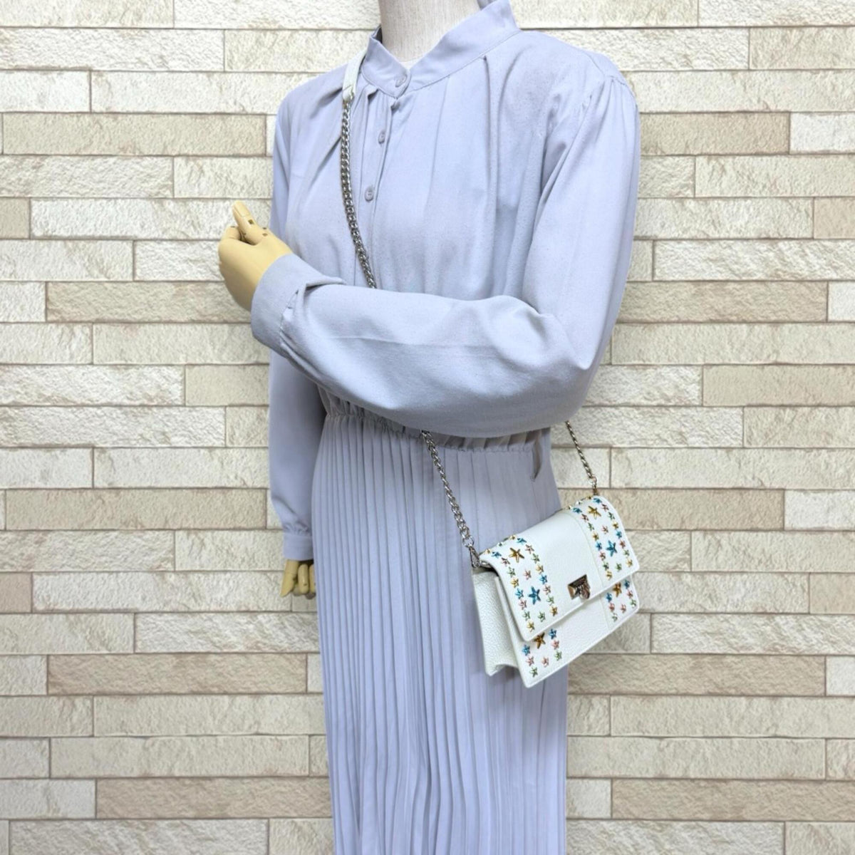Jimmy Choo White Leather Shoulder Bag (Pre-Owned)