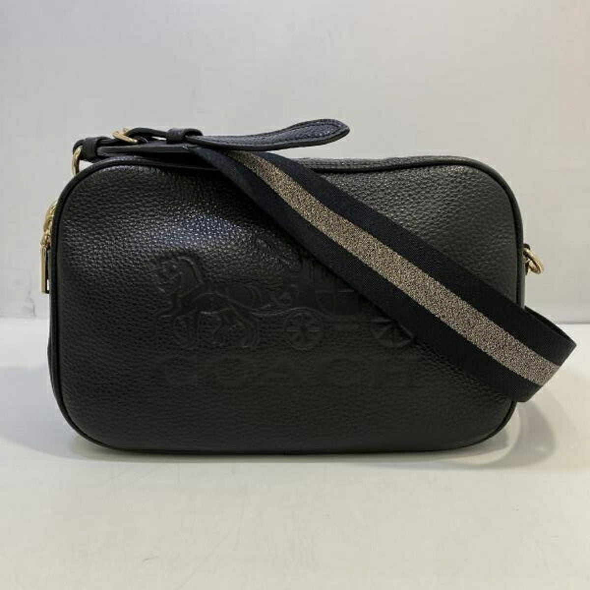 Coach Black Shoulder Bag (Pre-Owned)