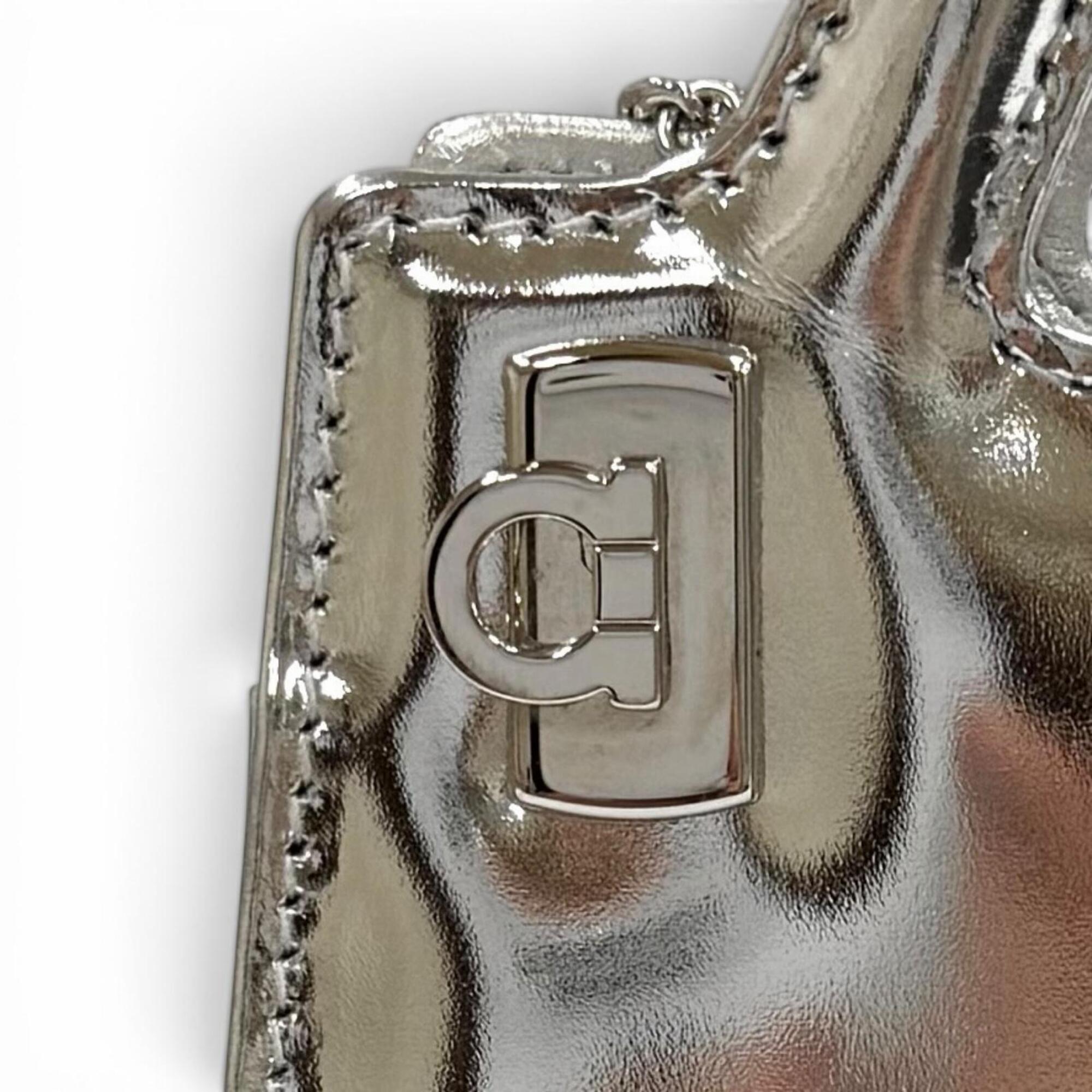 Salvatore Ferragamo Silver Leather Pouch Shoulder Bag (Pre-Owned)