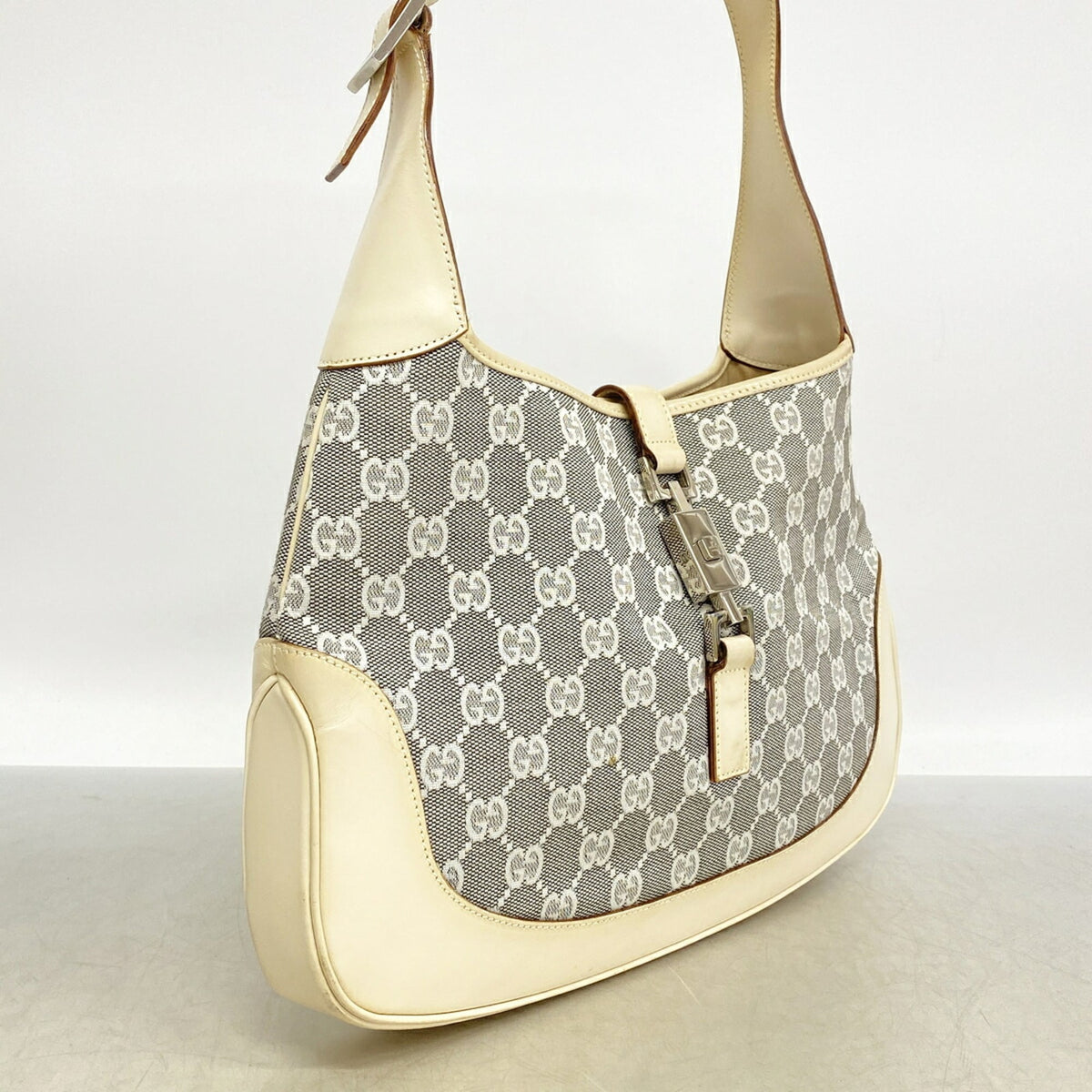 Gucci Gray Ivory Canvas Shoulder Bag (Pre-Owned)