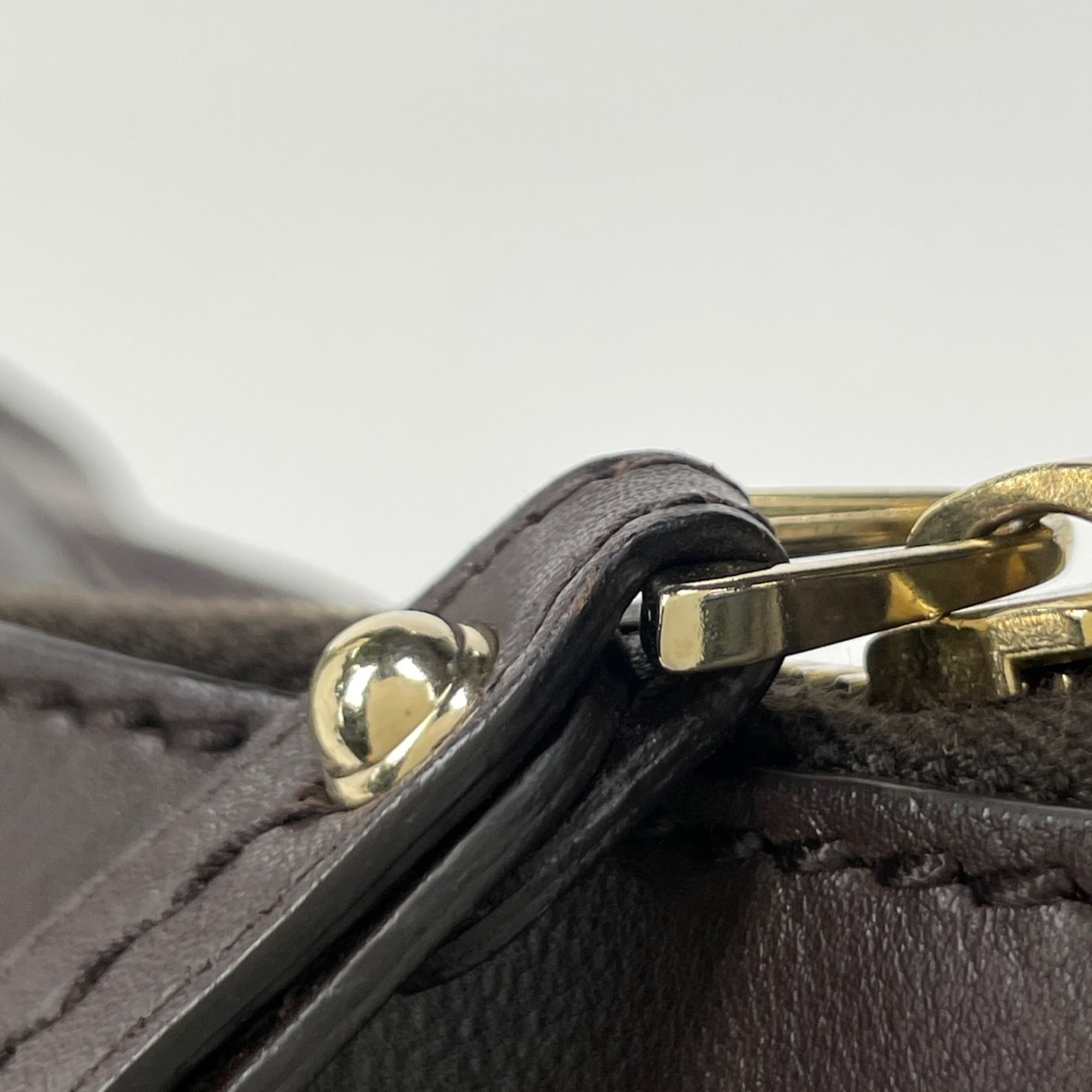Gucci Sukey Dark Brown Gg Leather Shoulder Bag (Pre-Owned)