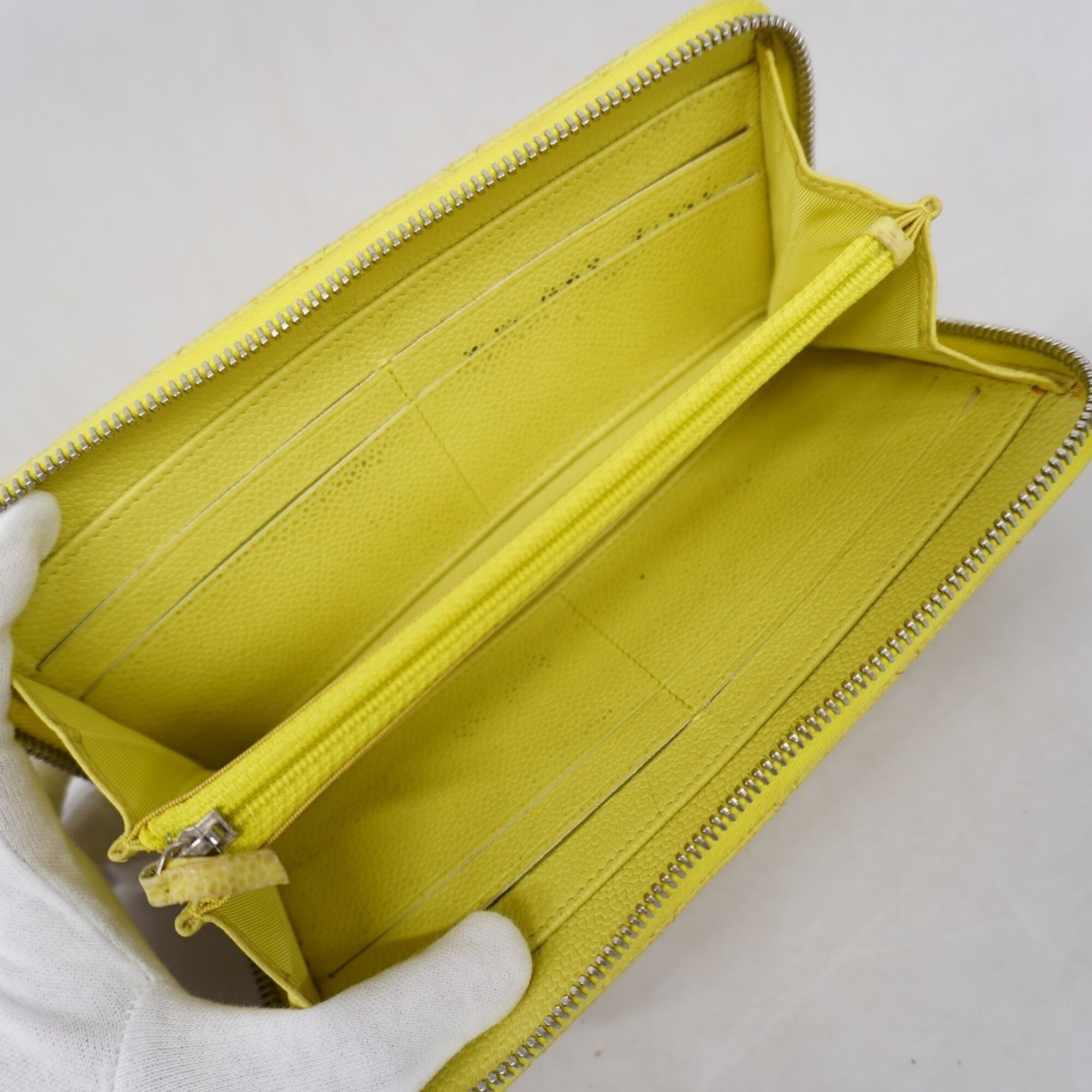 Chanel Yellow Grained Calfskin Long Wallet (Bi-Fold) (Pre-Owned)