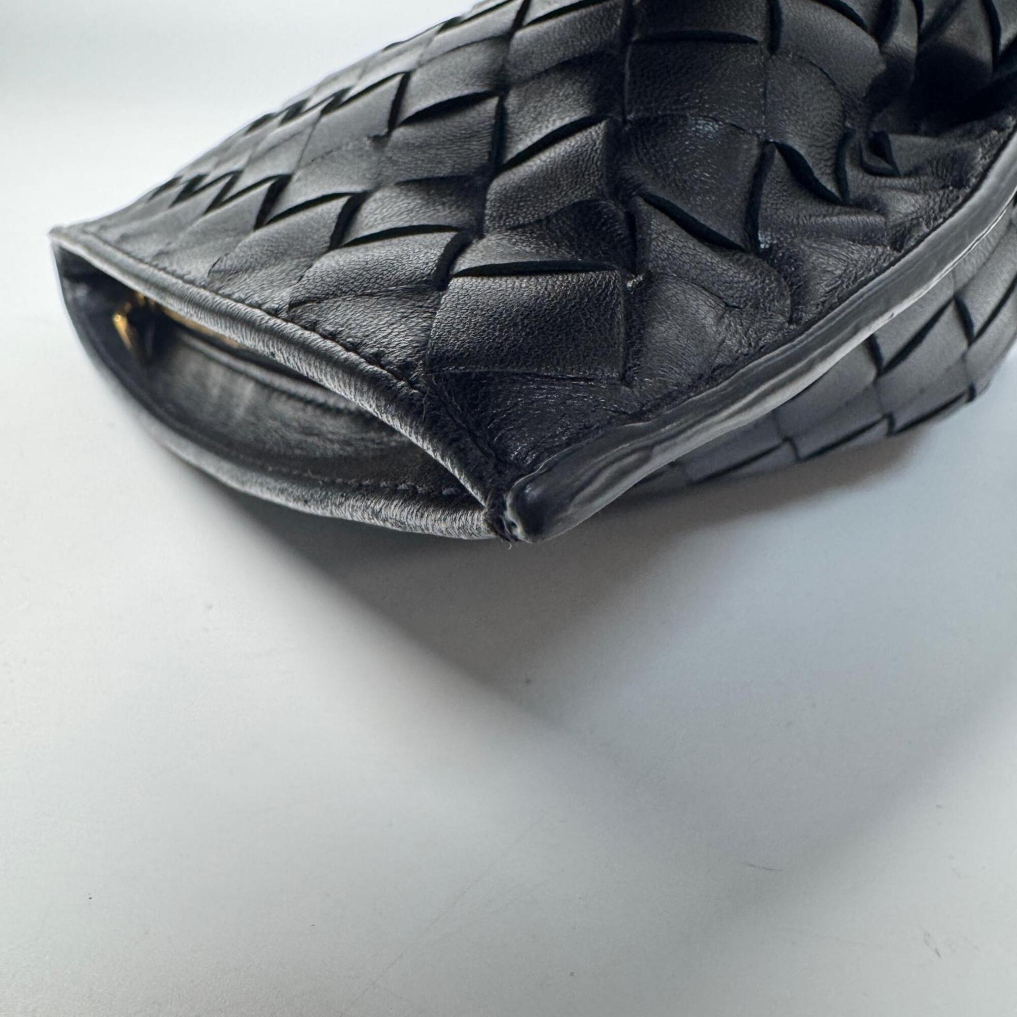 Bottega Veneta Black Leather Handbag (Pre-Owned)