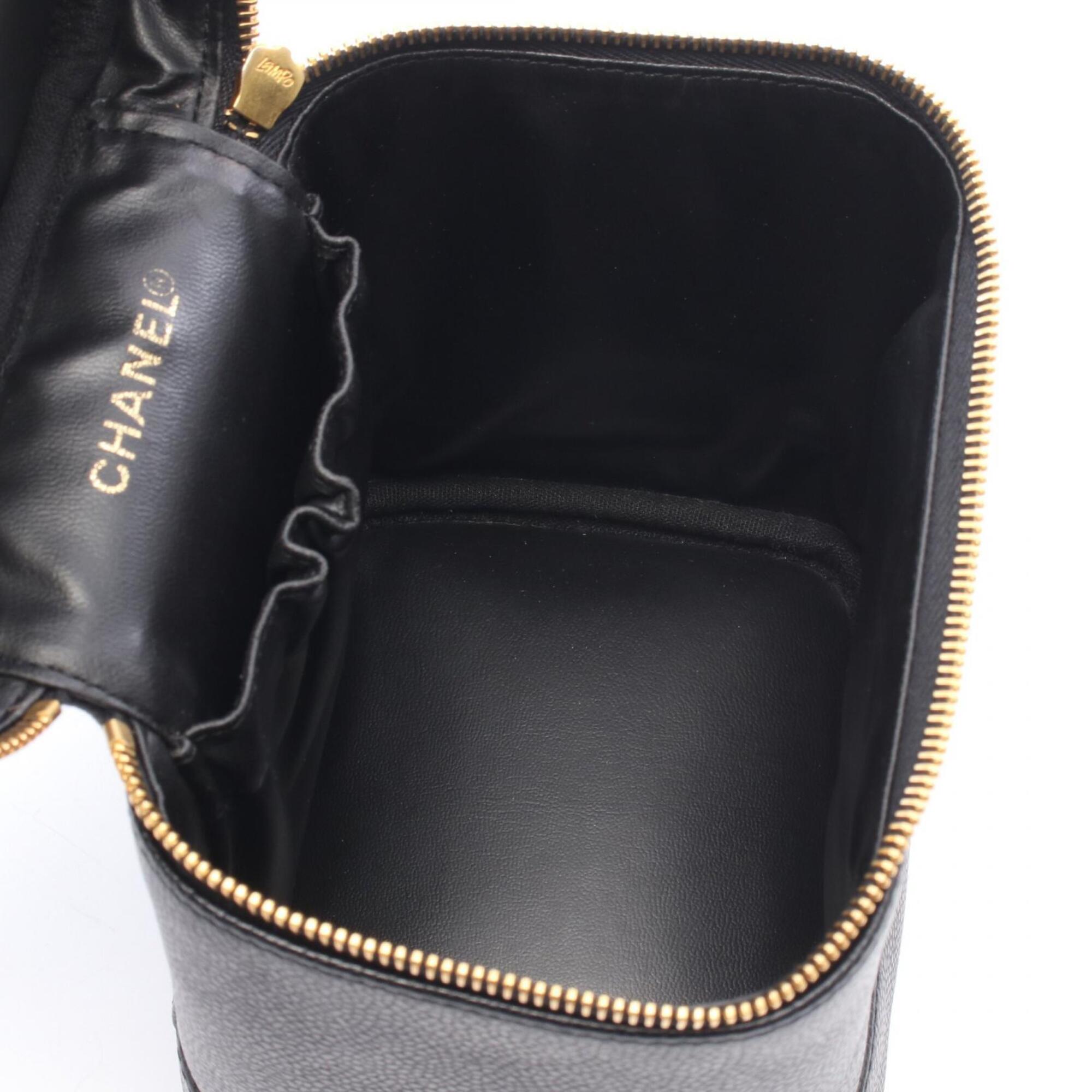 Chanel Black Grained Calfskin Handbag Vanity Bag (Pre-Owned)