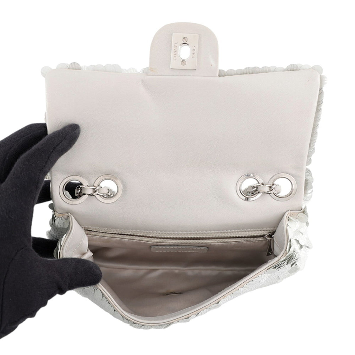 Chanel Silver Spangles Leather Handbag Shoulder Bag (Pre-Owned)