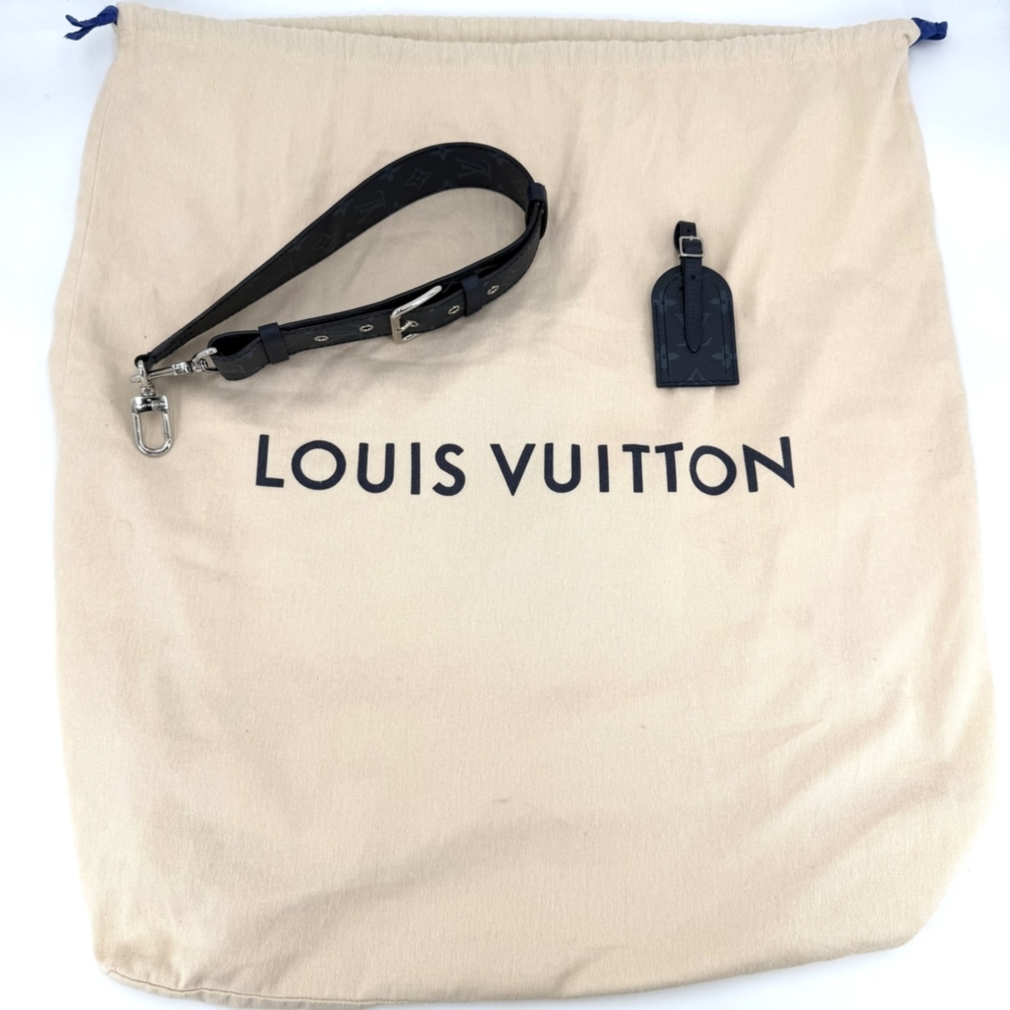 Louis Vuitton Navy Leather Shoulder Bag (Pre-Owned)