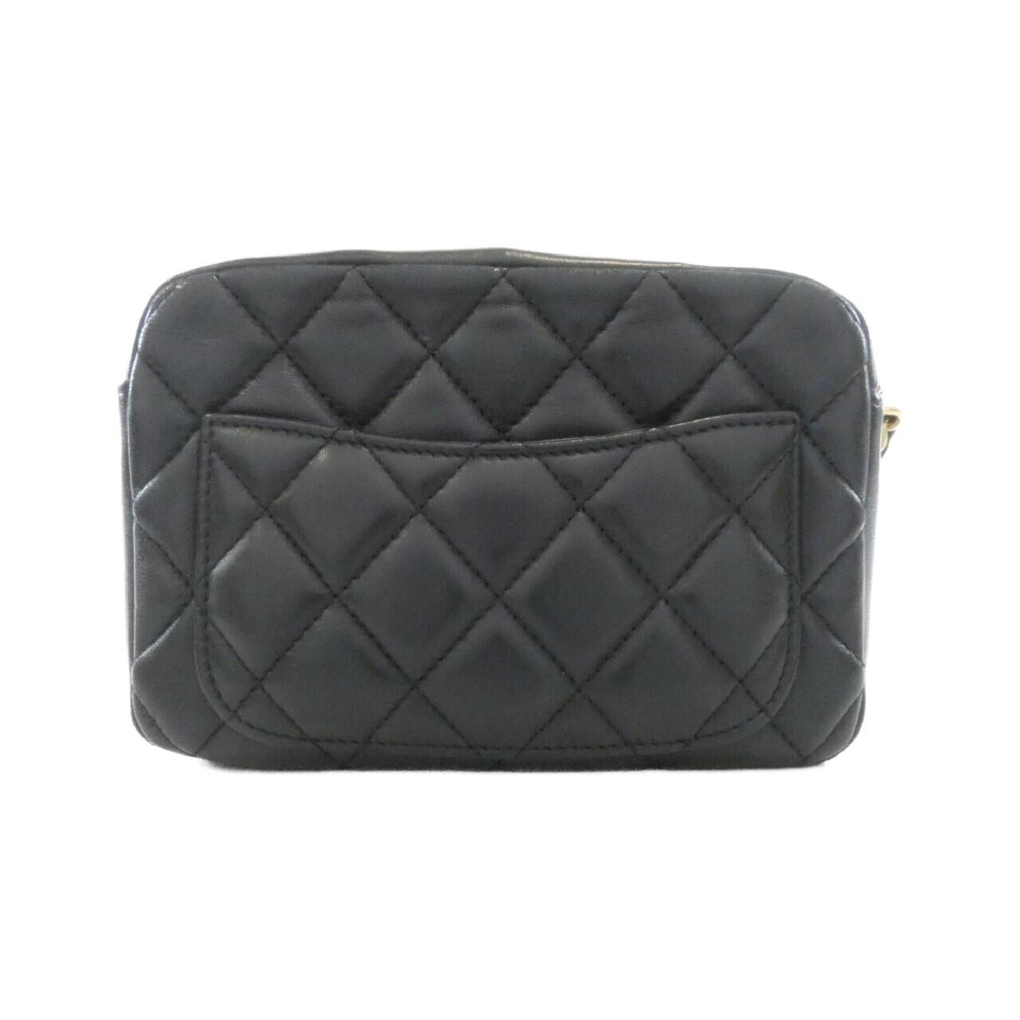 Chanel Black Leather Shoulder Bag (Pre-Owned)