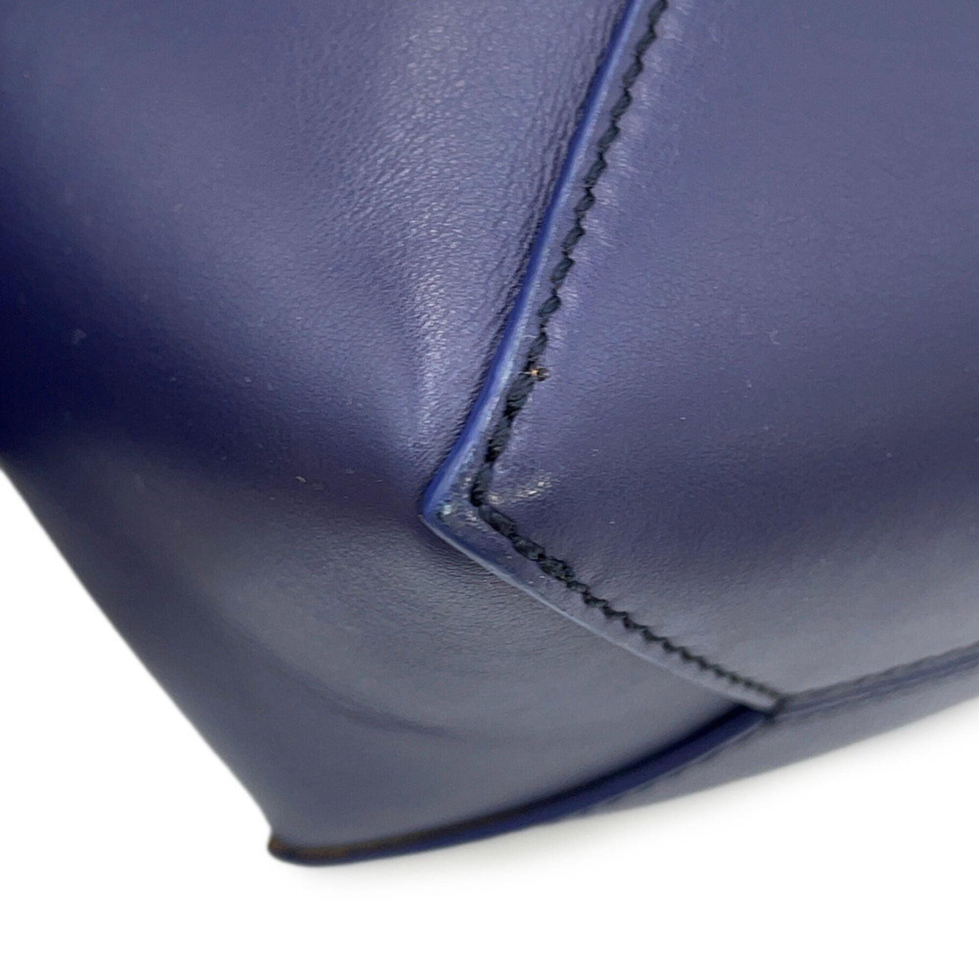 Loewe Navy Leather Handbag Tote Bag (Pre-Owned)
