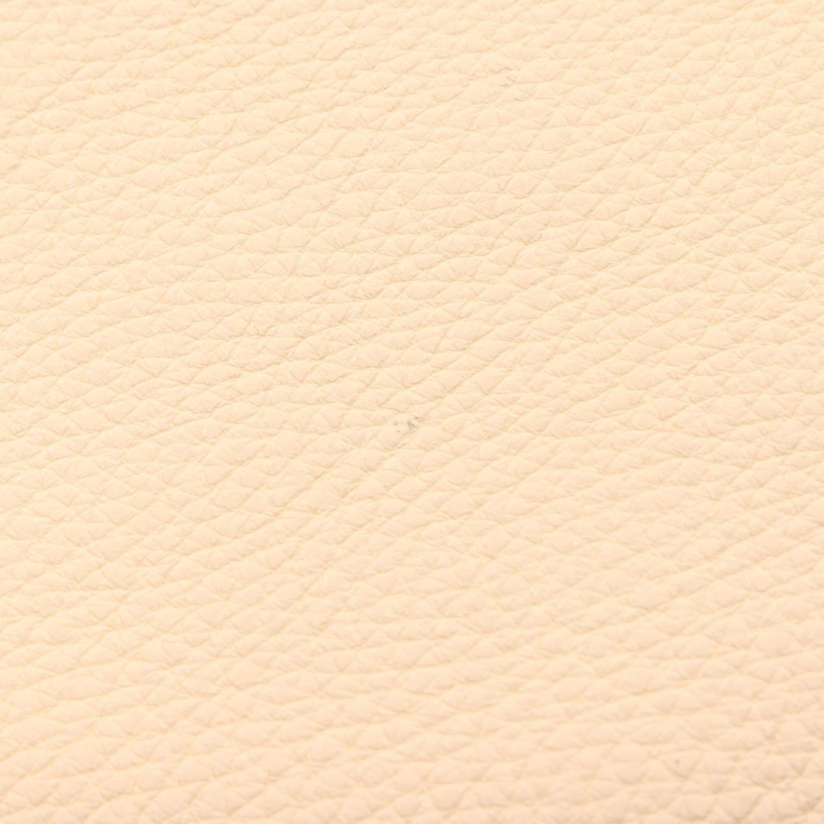 Fendi Selleria Ivory Leather Handbag Shoulder Bag (Pre-Owned)