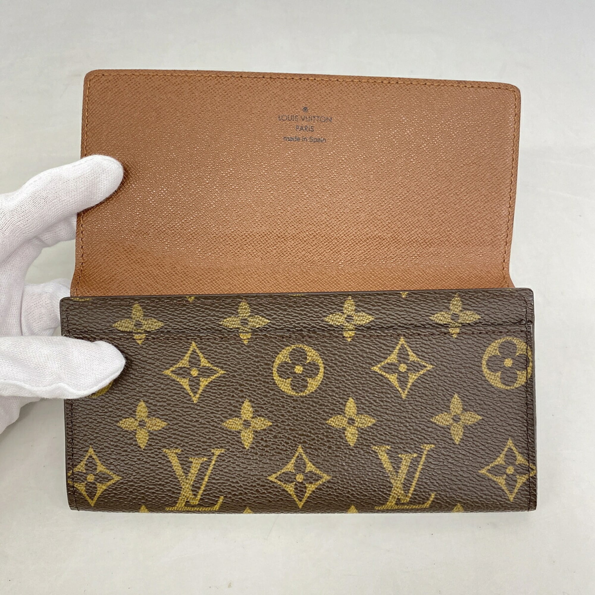 Louis Vuitton Brown Long Bill Wallet (Bi-Fold) (Pre-Owned)