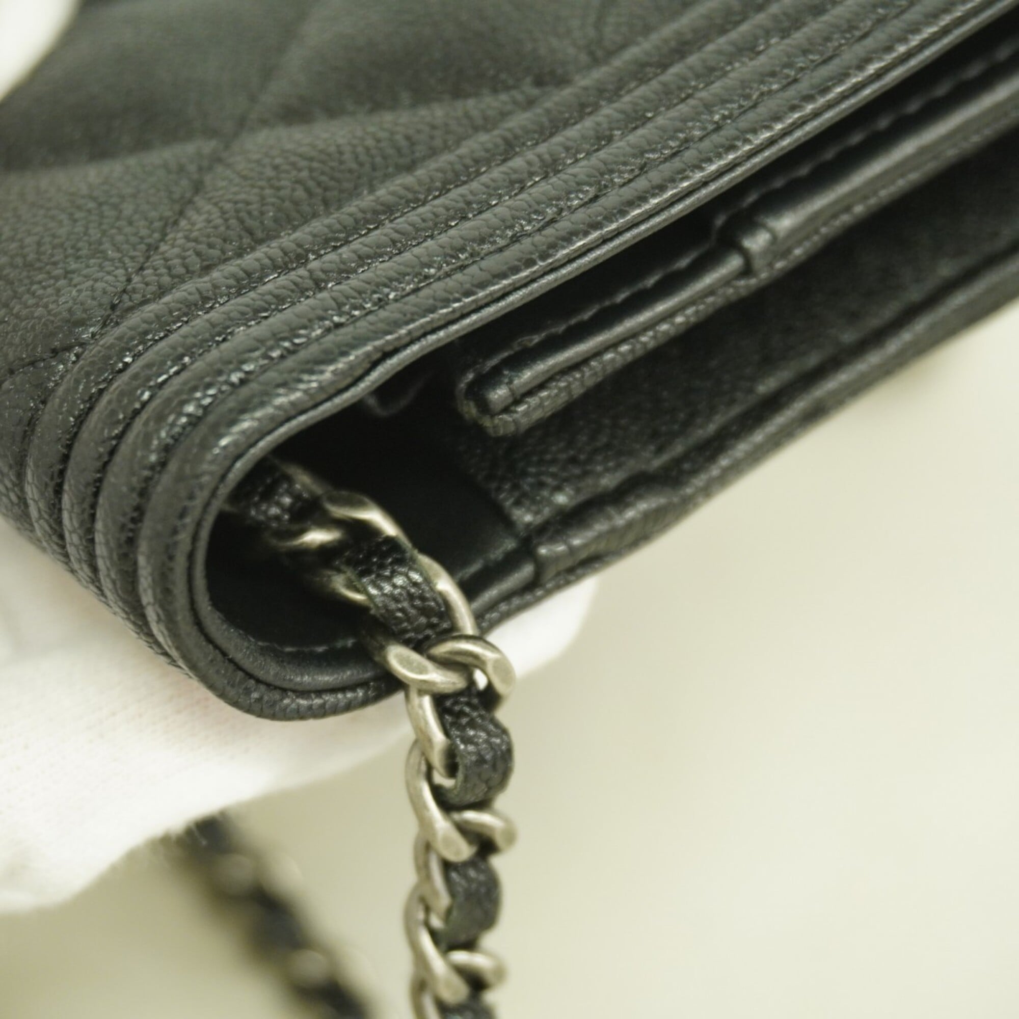 Chanel Black Grained Calfskin Chain/Shoulder Wallet (Pre-Owned)