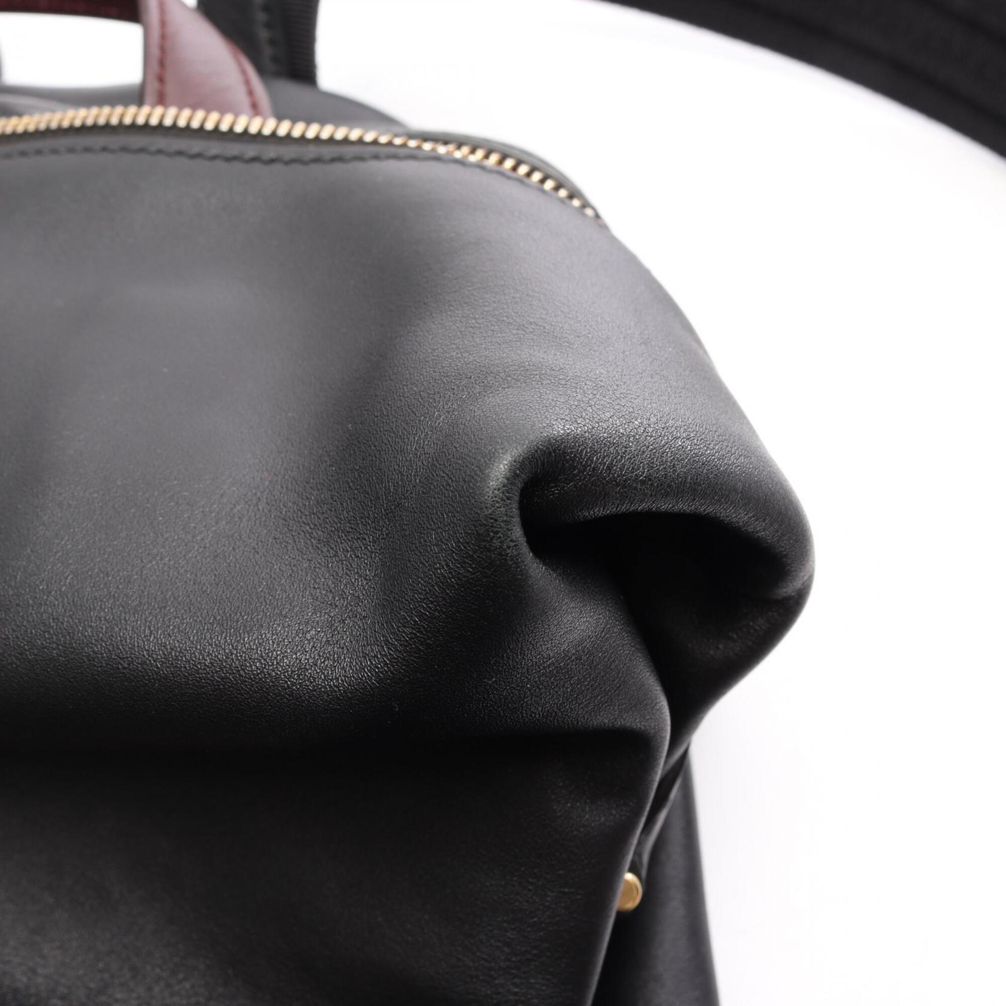 Salvatore Ferragamo Black Leather Backpack Handbag (Pre-Owned)