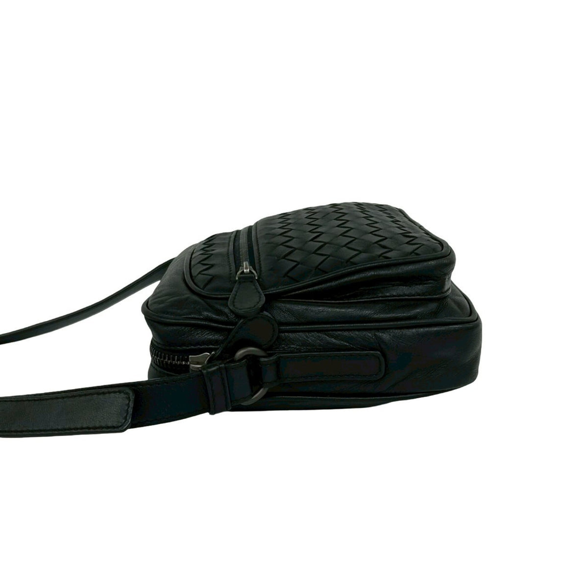 Bottega Veneta Black Leather Pochette Shoulder Bag (Pre-Owned)
