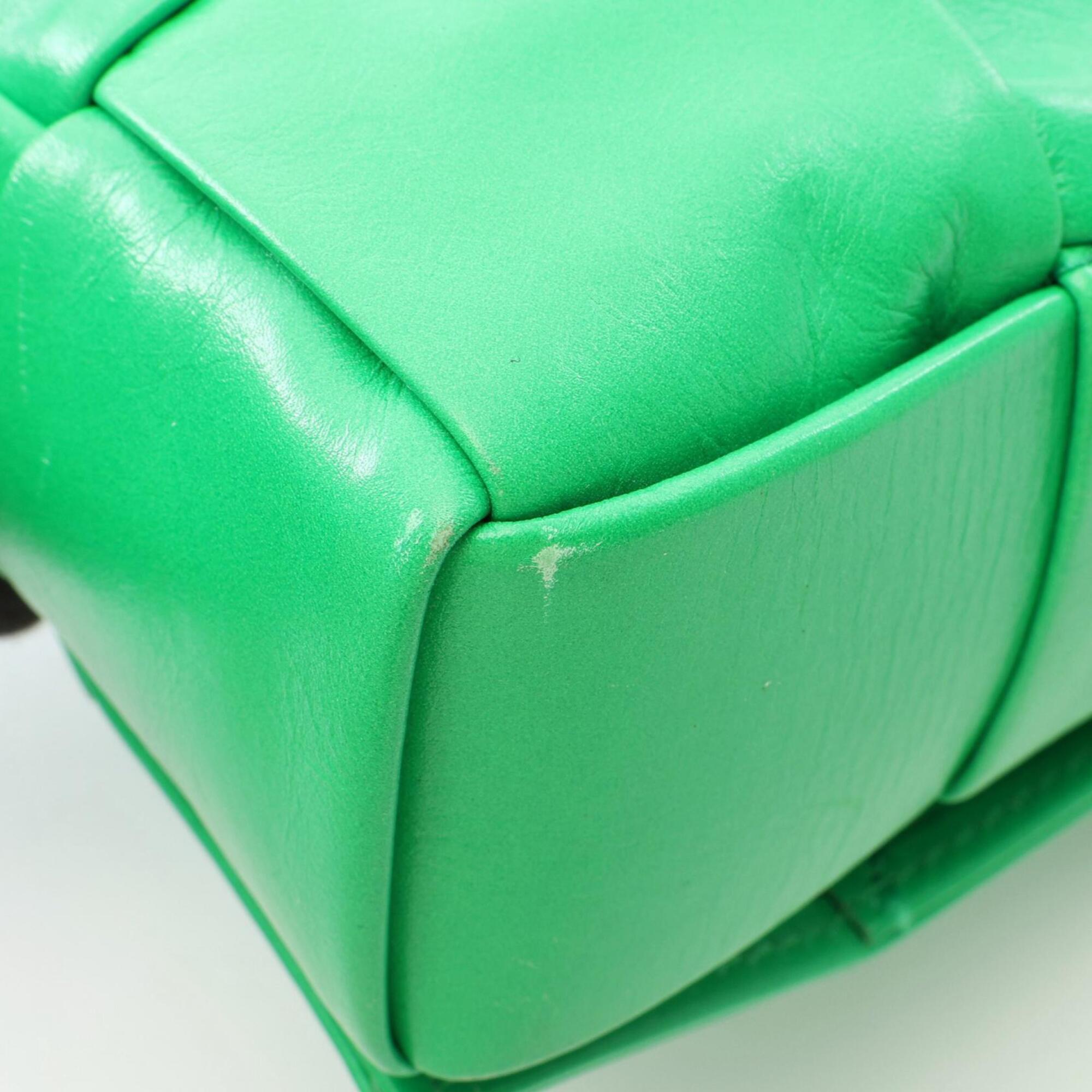 Bottega Veneta Green Leather Handbag Shoulder Bag (Pre-Owned)