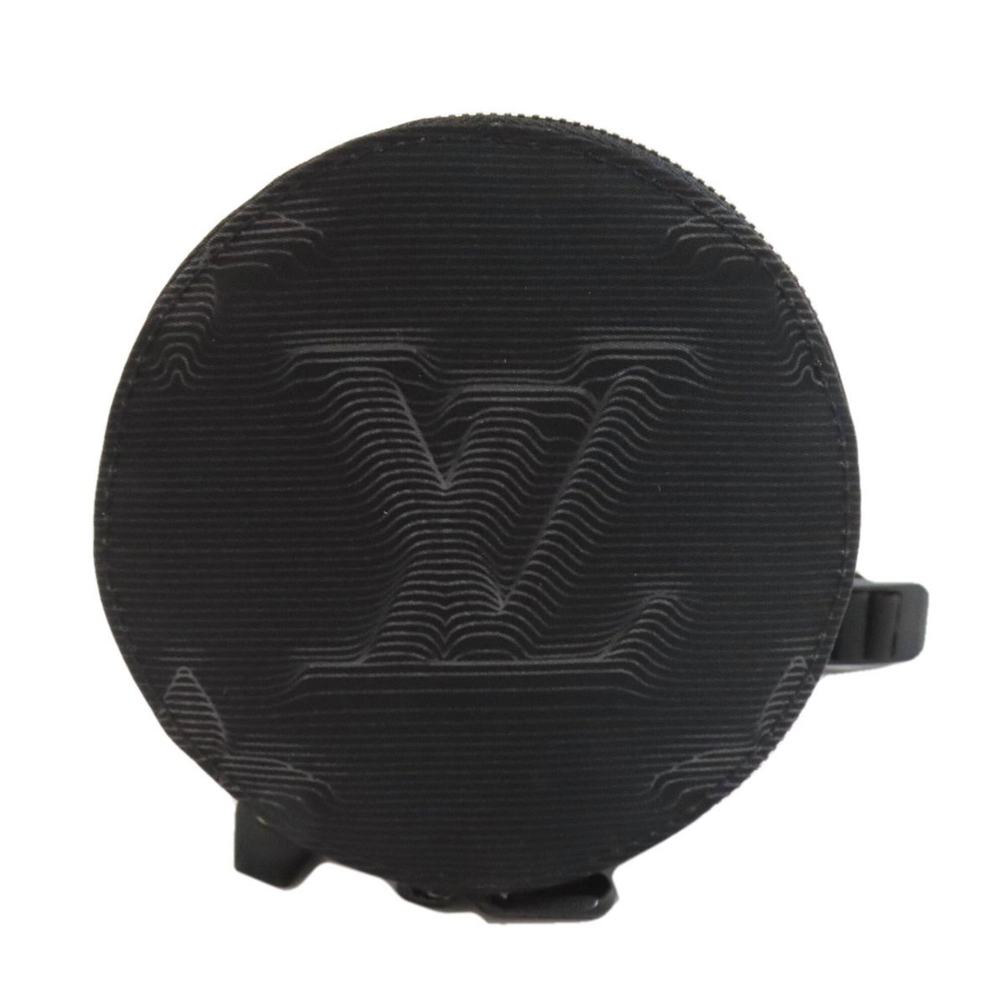 Louis Vuitton Black Nylon Shoulder Bag (Pre-Owned)